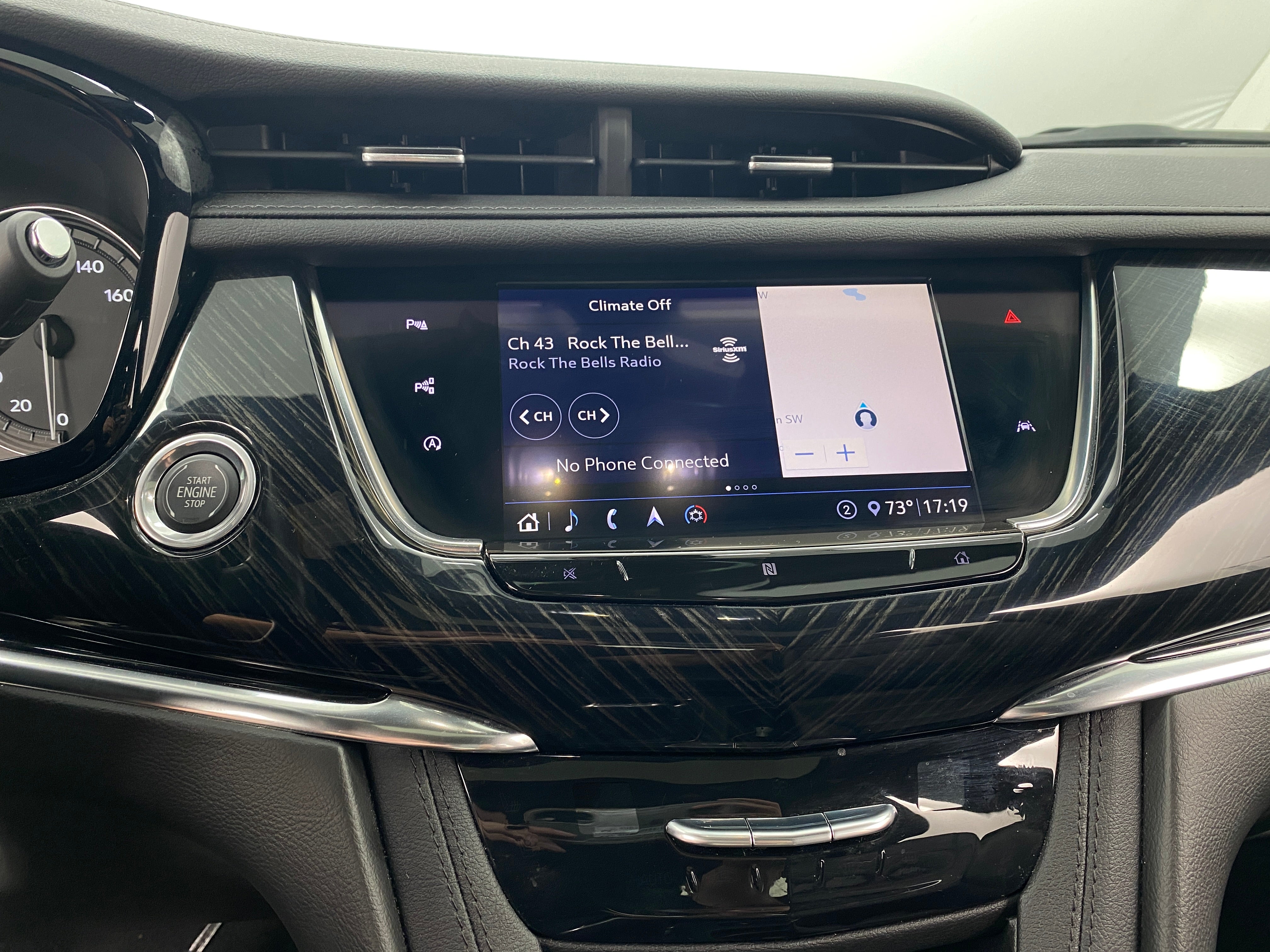 2020 Cadillac XT6 Premium Luxury 3