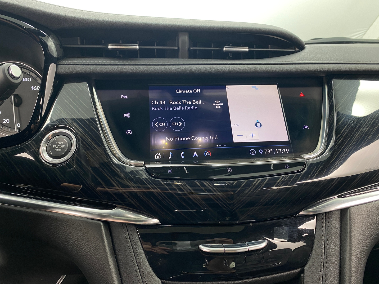 Thumbnail: 2020 Cadillac XT6 - 3