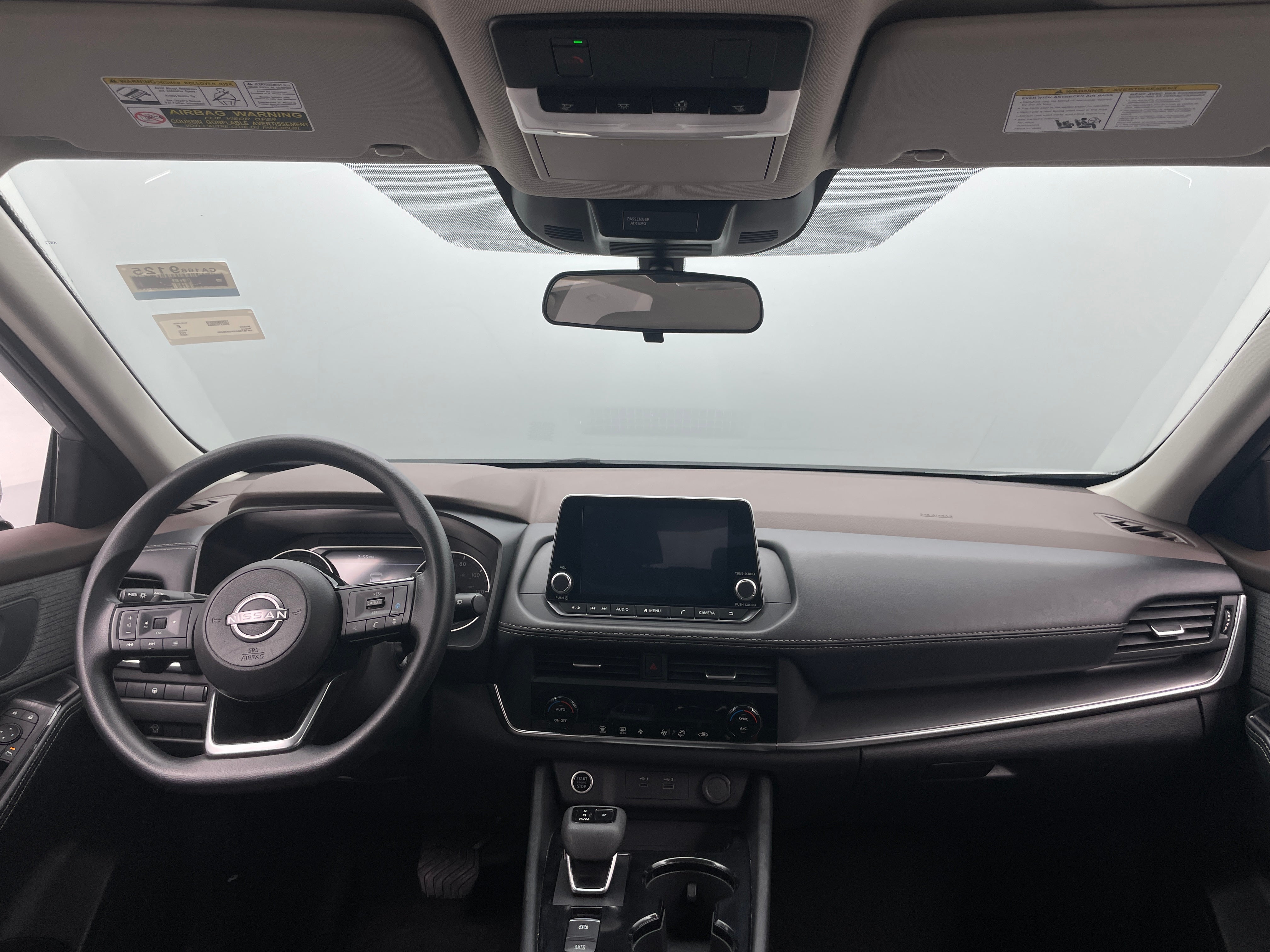 2023 Nissan Rogue SV 3