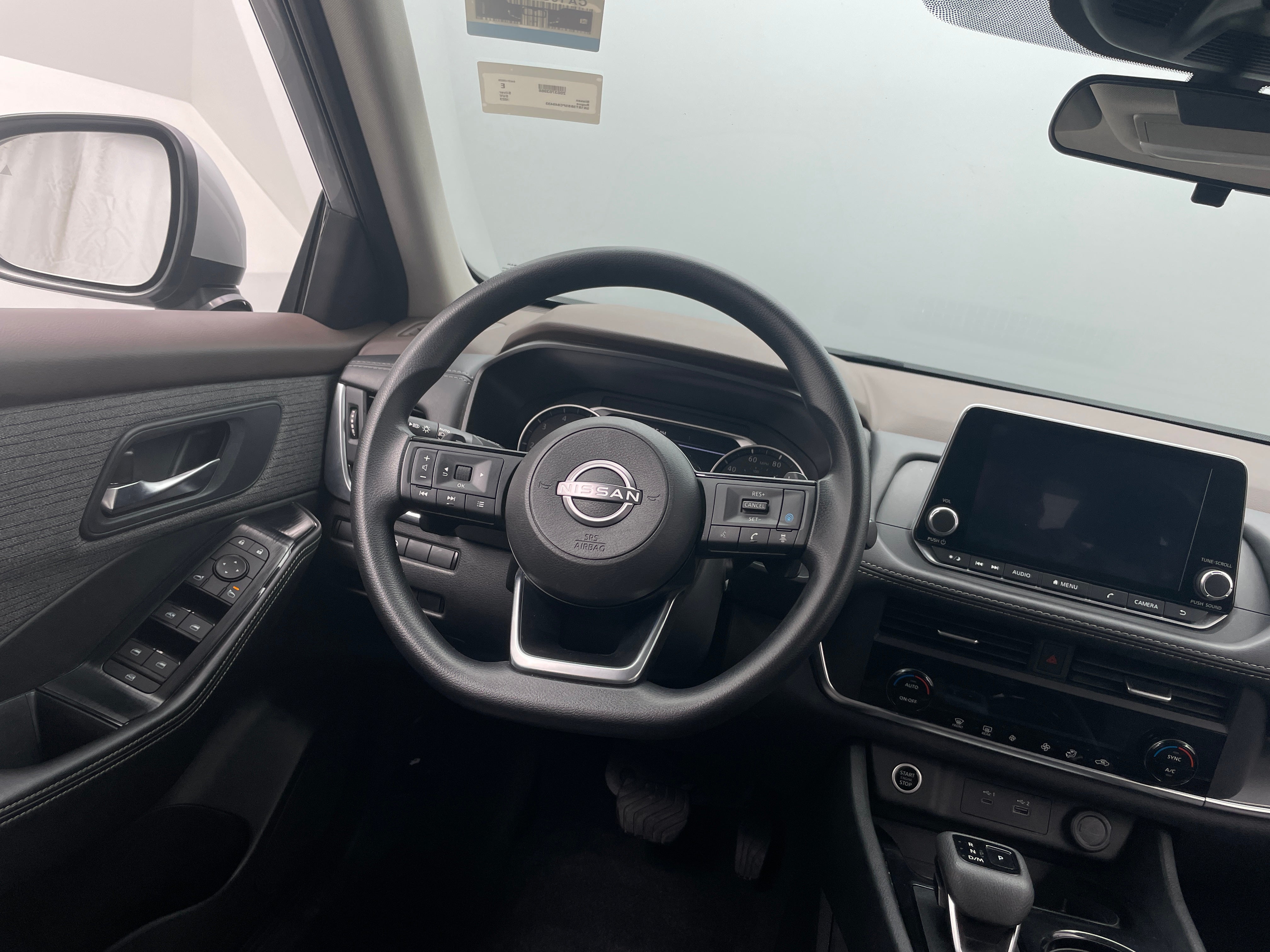 2023 Nissan Rogue SV 5