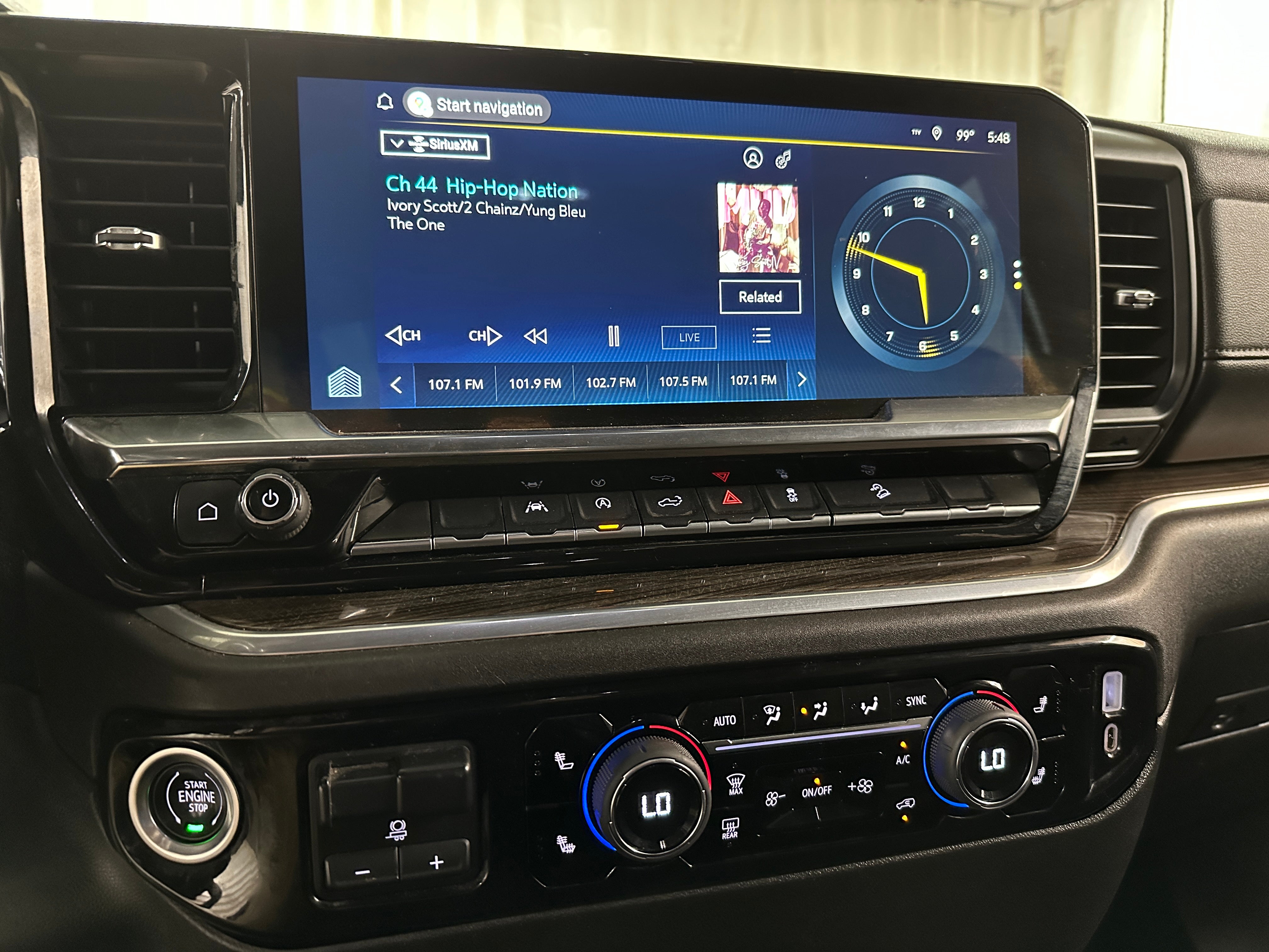 2022 Chevrolet Silverado 1500 LT 4