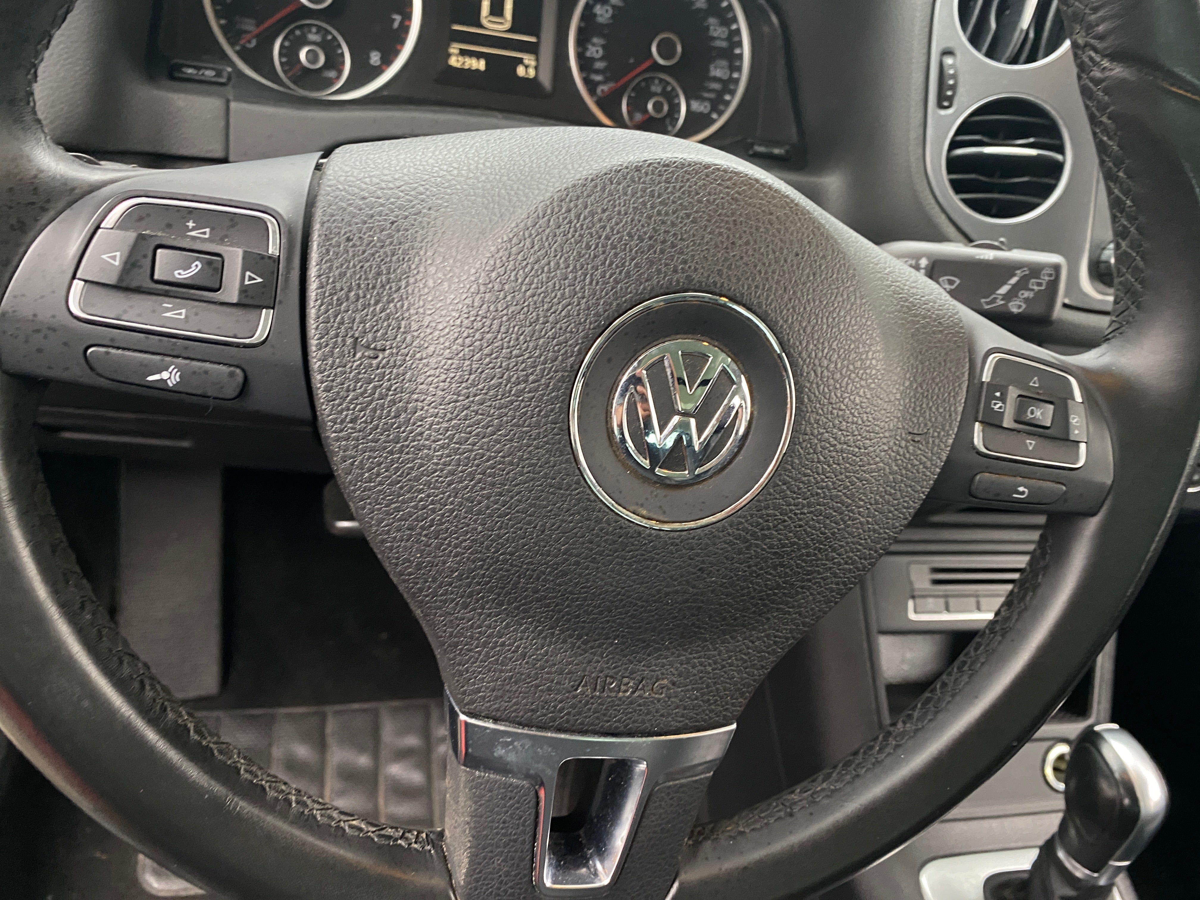 2015 Volkswagen Tiguan SEL 5