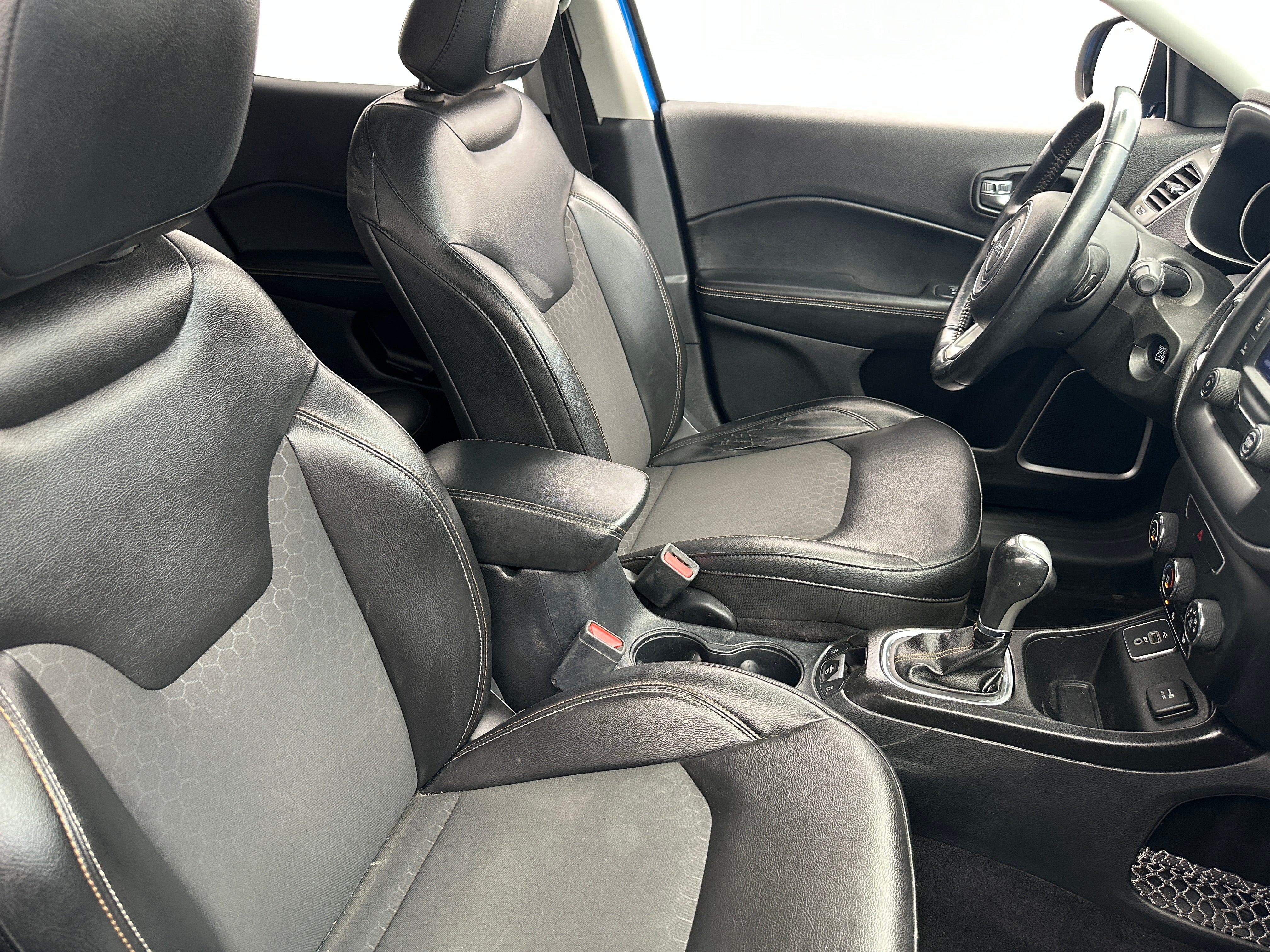 2018 Jeep Compass Latitude 2