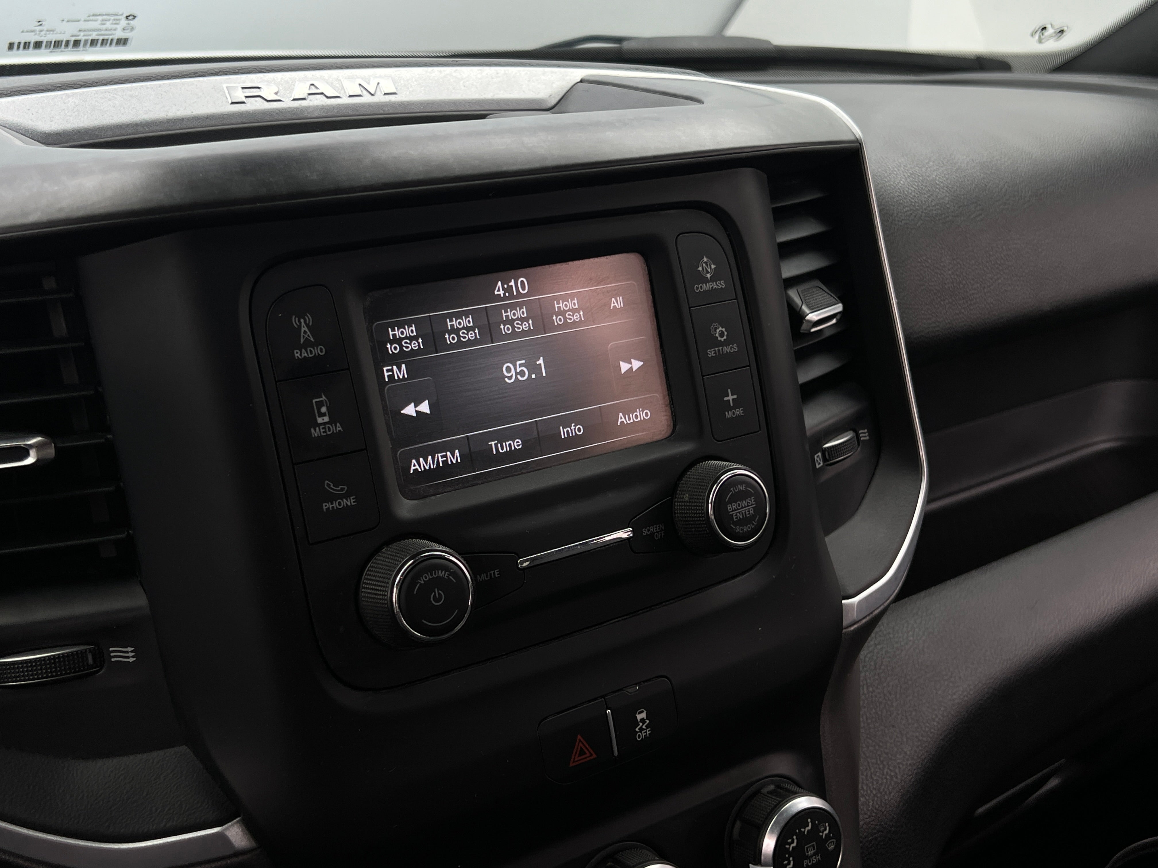 2021 RAM 2500 Big Horn 4