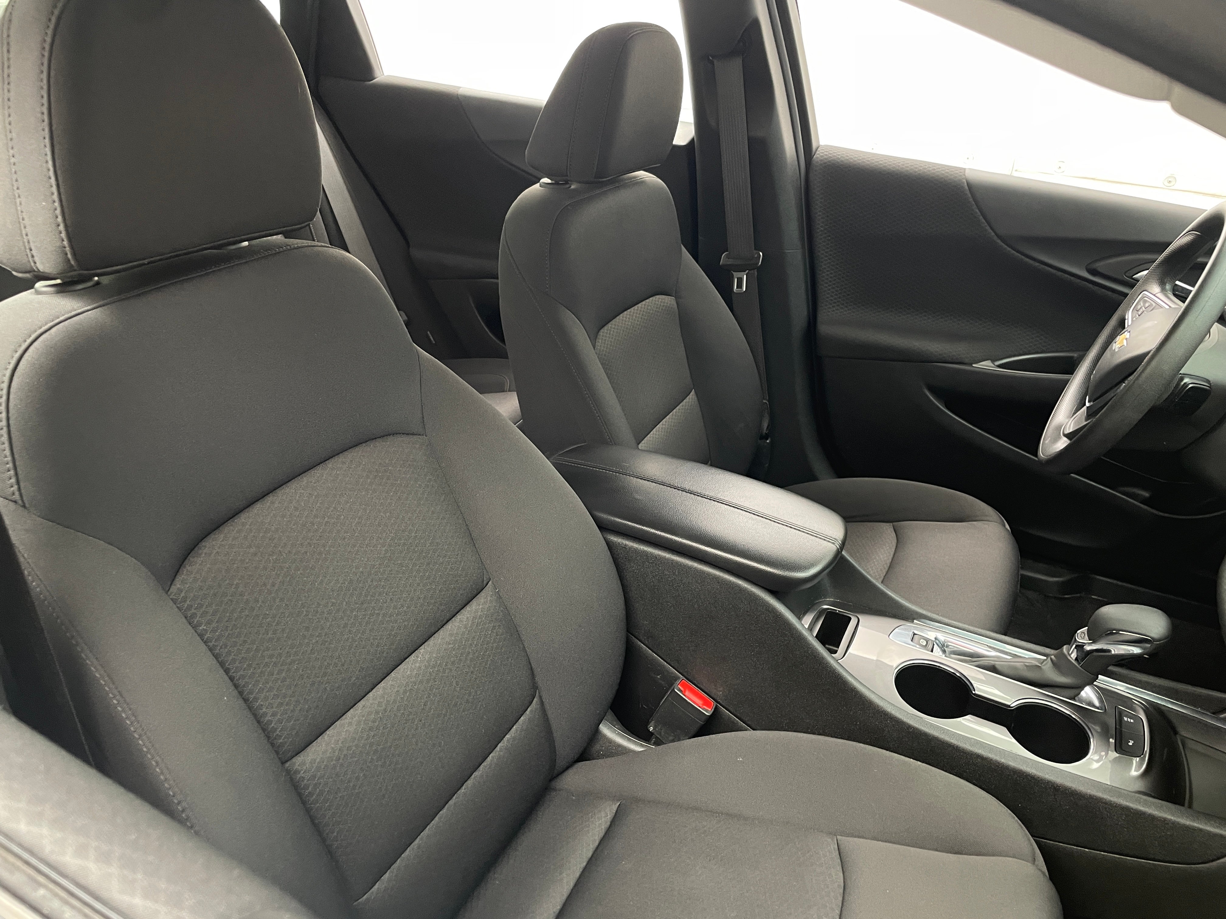 2023 Chevrolet Malibu LT 2