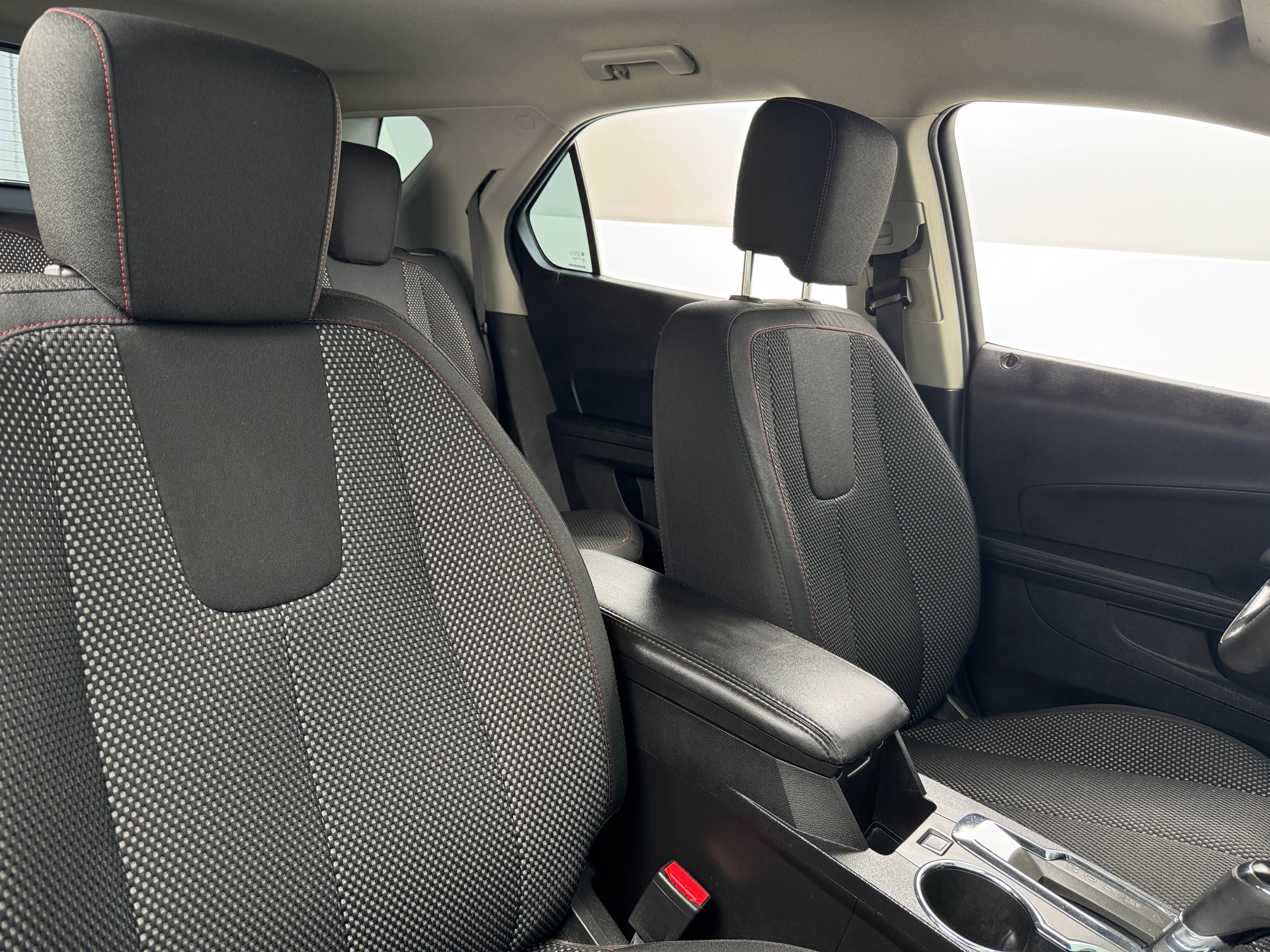 2016 Chevrolet Equinox LS 2
