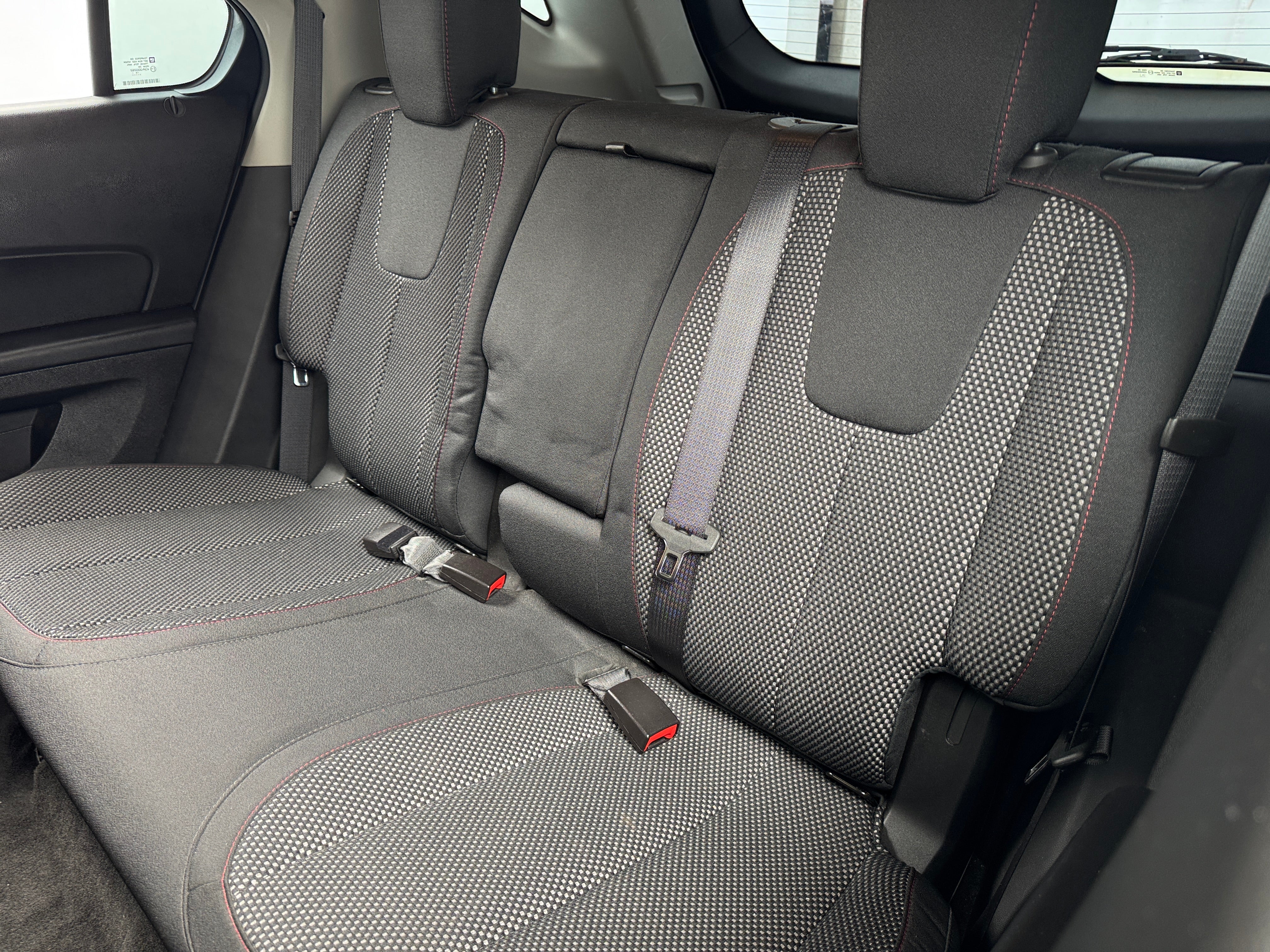 2016 Chevrolet Equinox LS 6