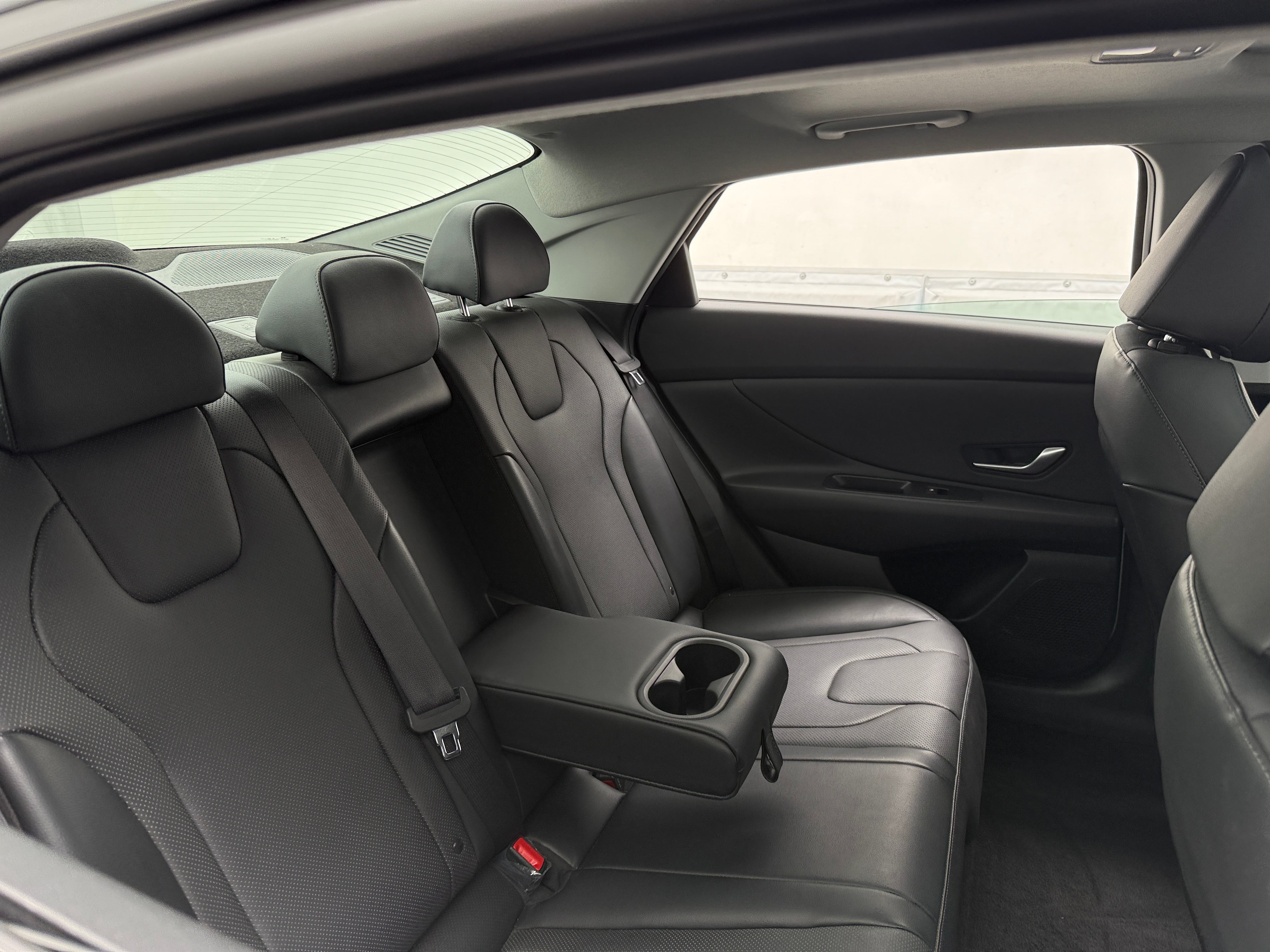 2023 Hyundai Elantra Limited Edition 5
