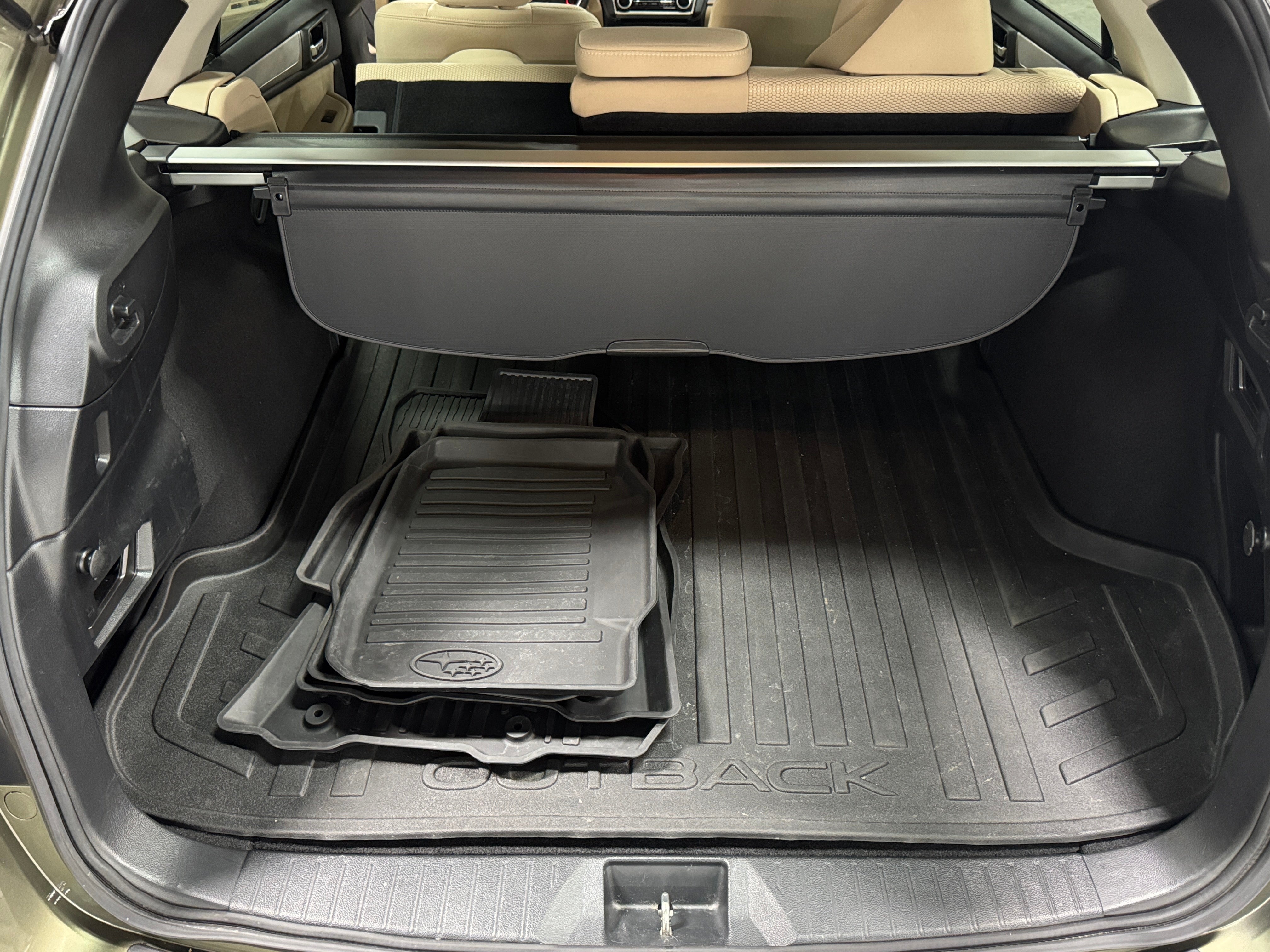 2019 Subaru Outback Premium 7