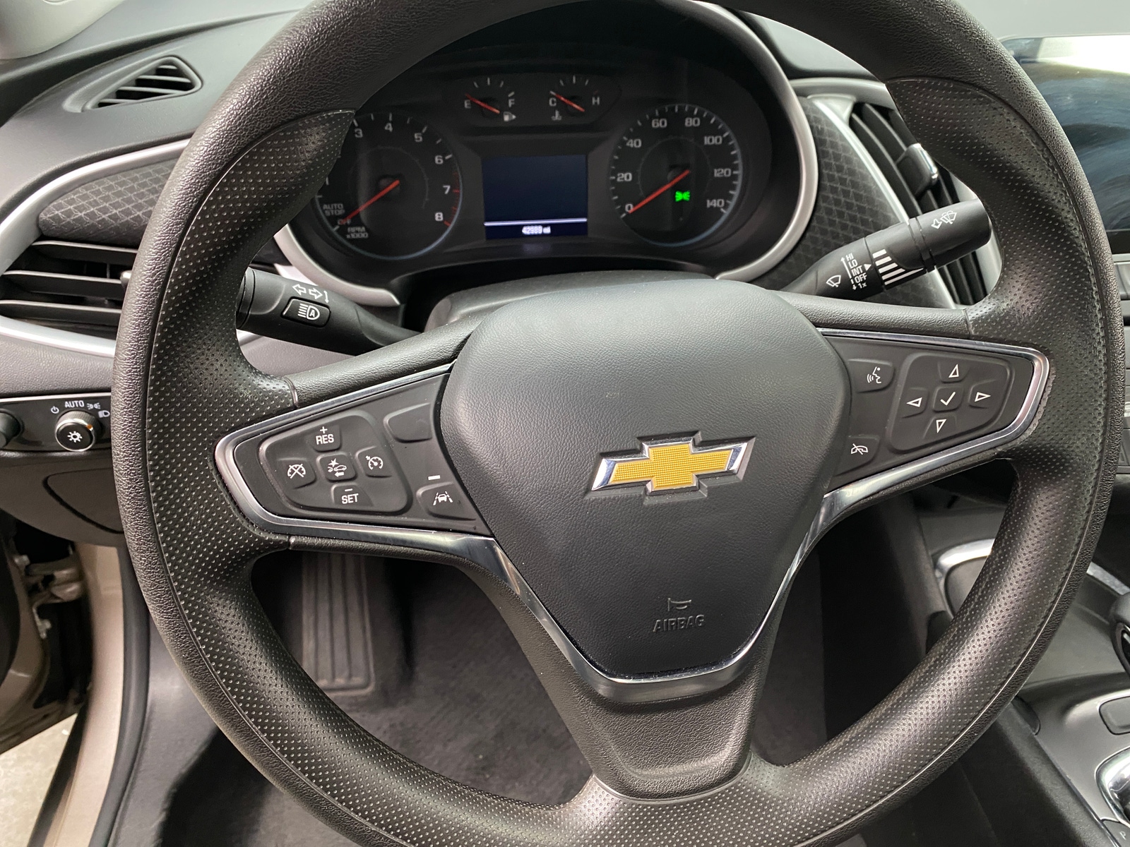 Thumbnail: 2023 Chevrolet Malibu - 5