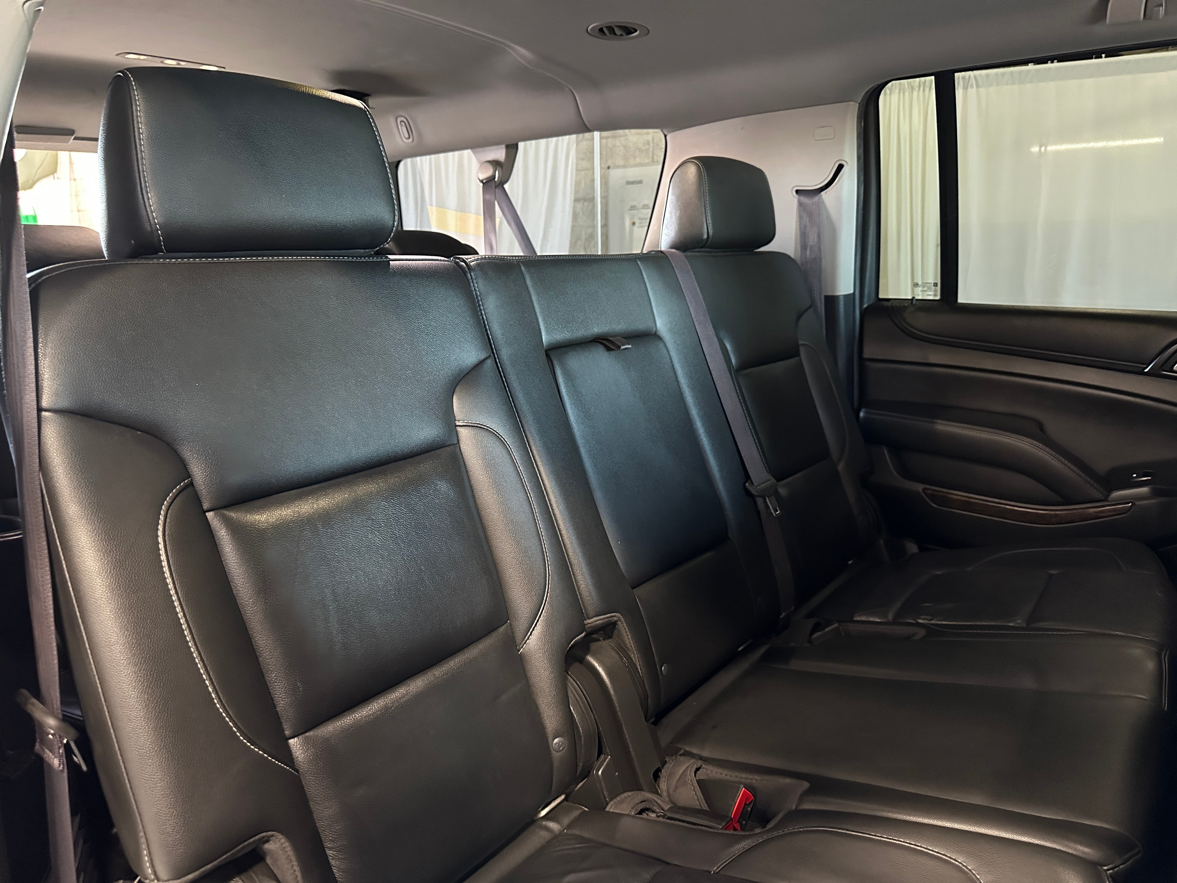 2017 Chevrolet Suburban LT 5