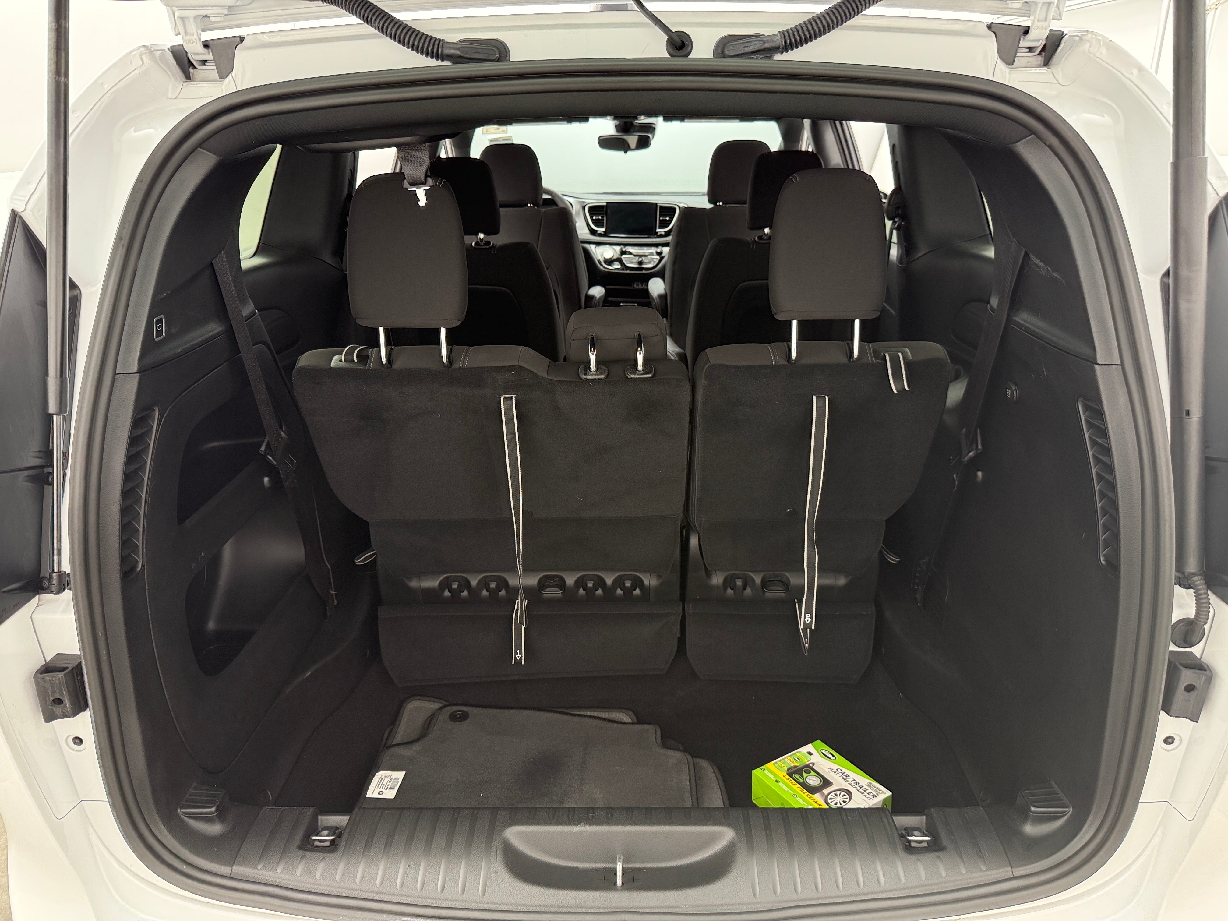 2024 Chrysler Pacifica Touring 7