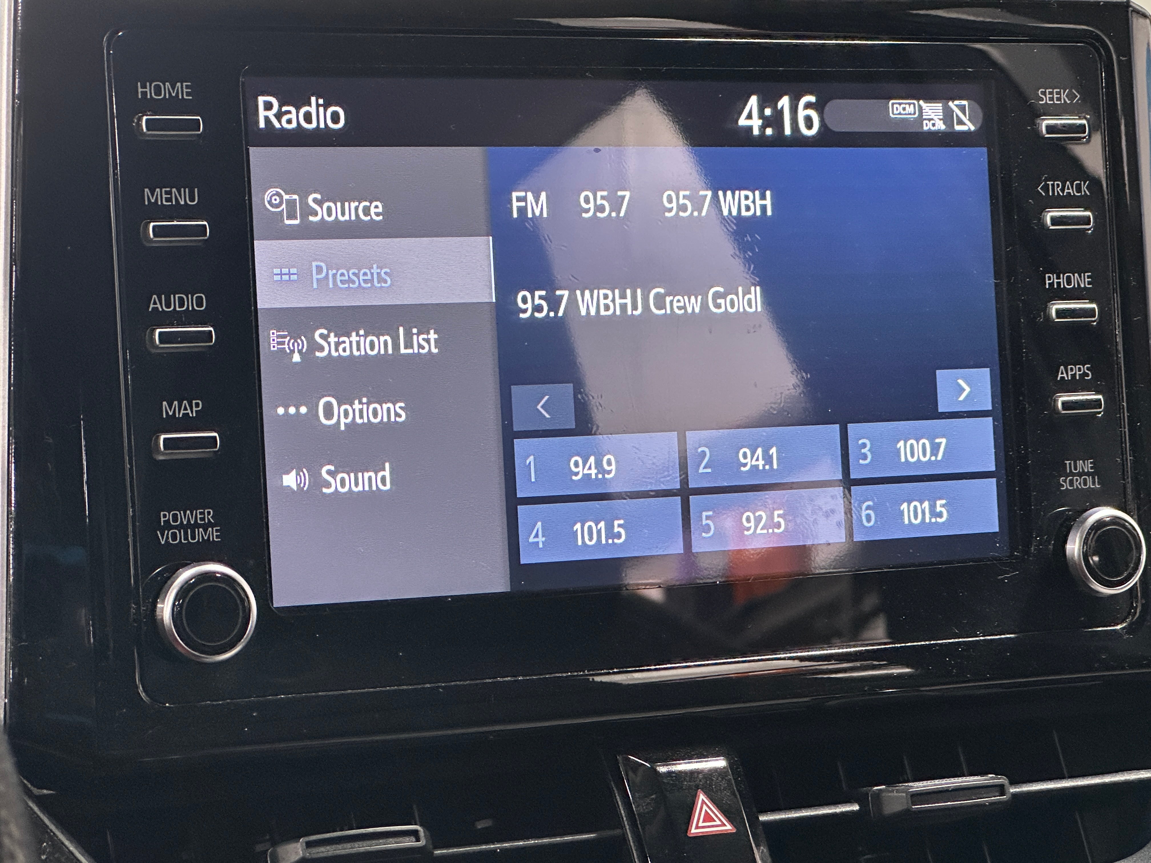 2020 Toyota Corolla LE 4