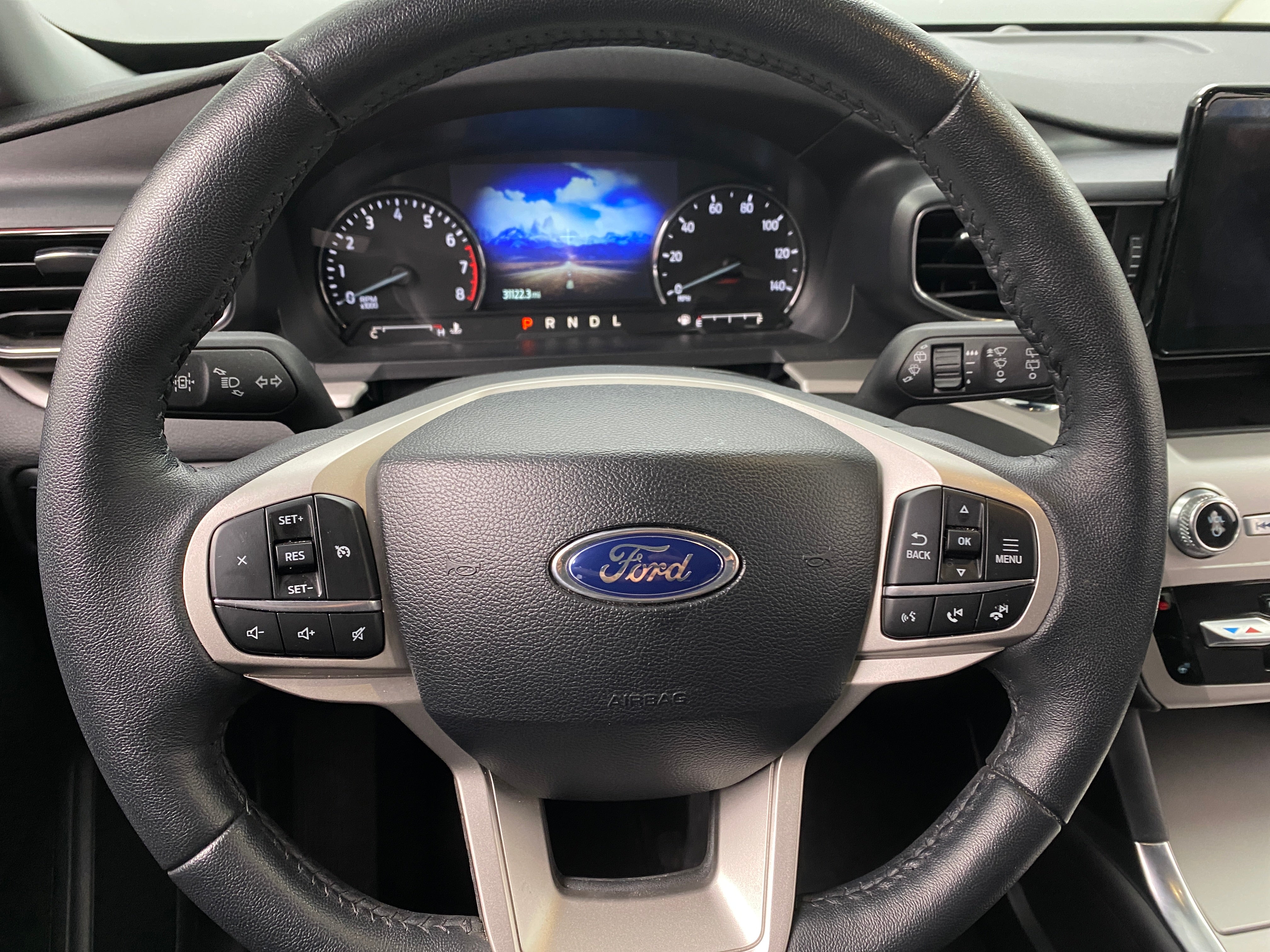 2024 Ford Explorer XLT 5