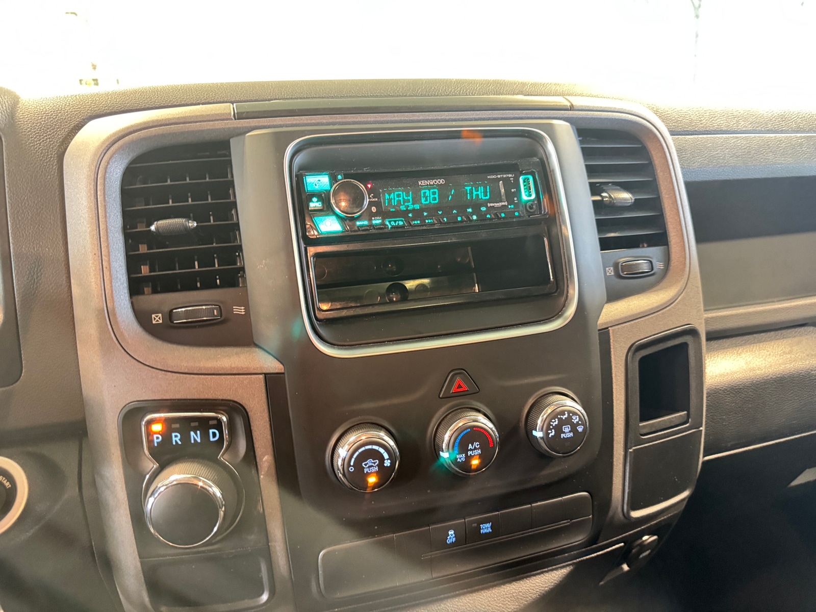 Thumbnail: 2019 RAM 1500 Classic - 4