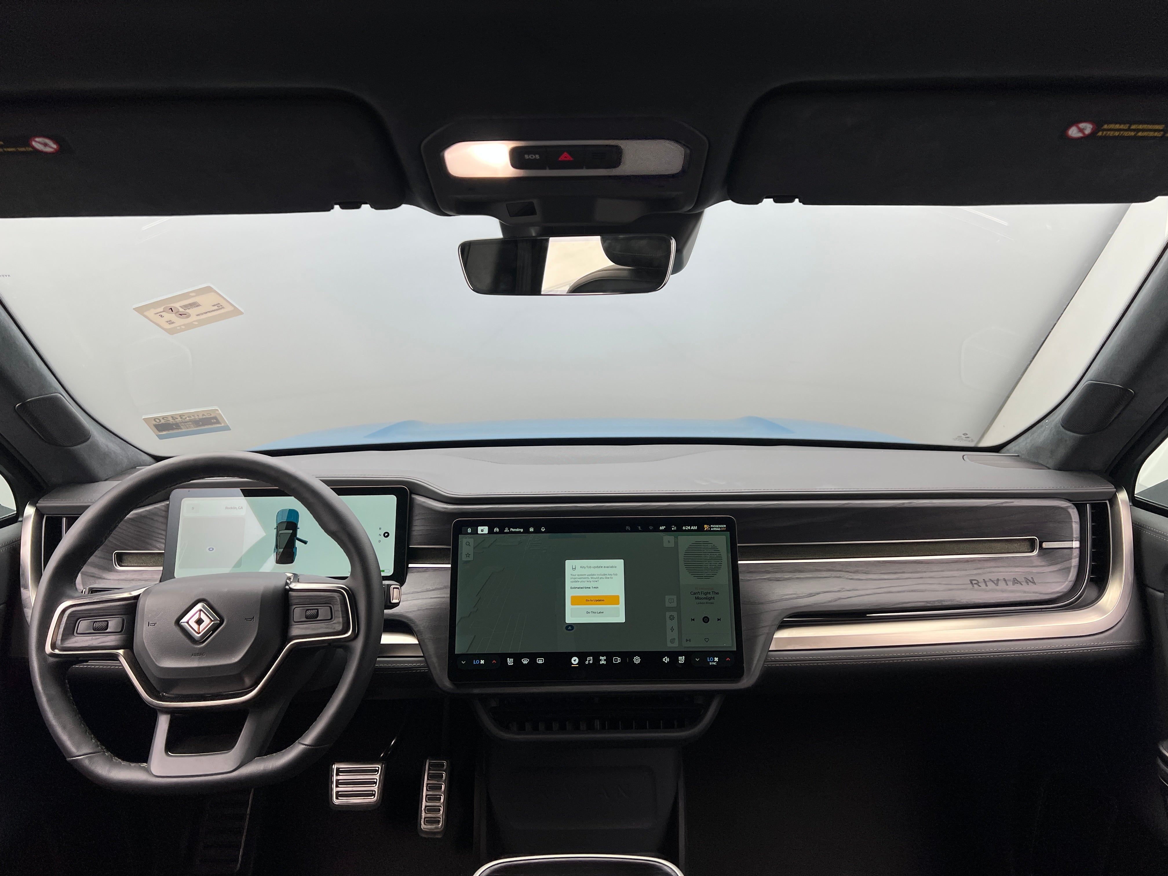 2023 Rivian R1S Adventure 3