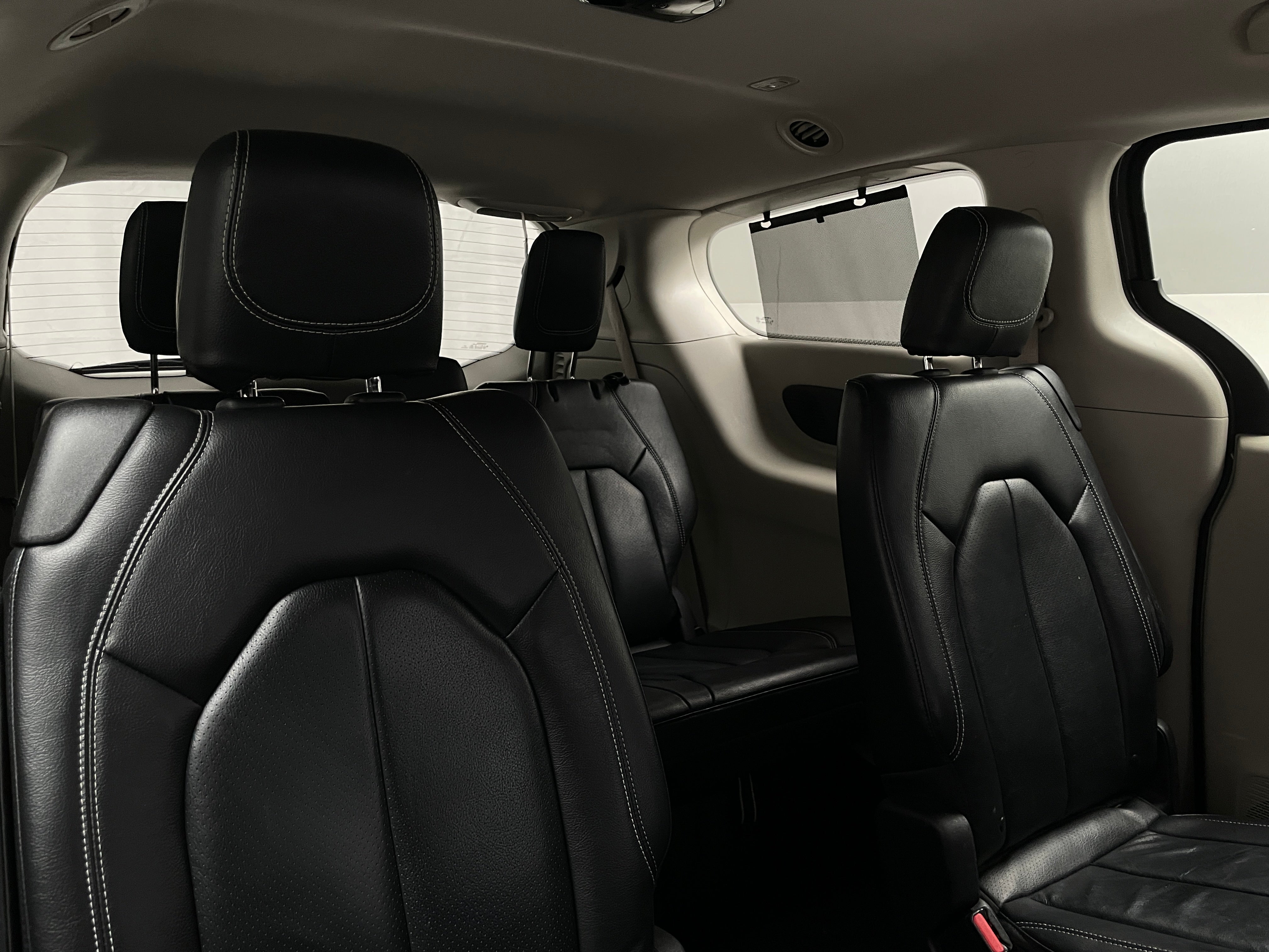 2022 Chrysler Pacifica Touring L 5