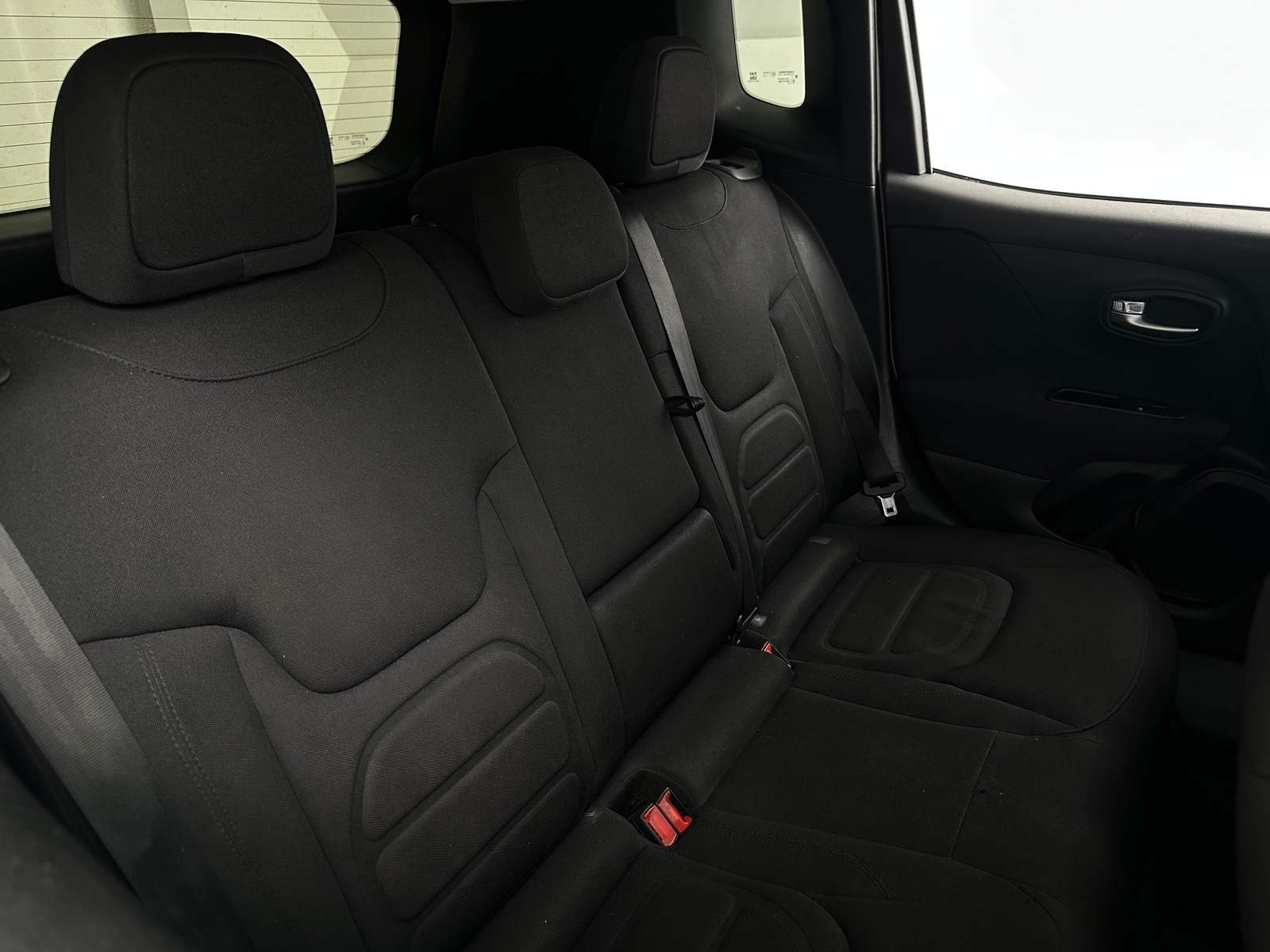Thumbnail: 2019 Jeep Renegade - 6
