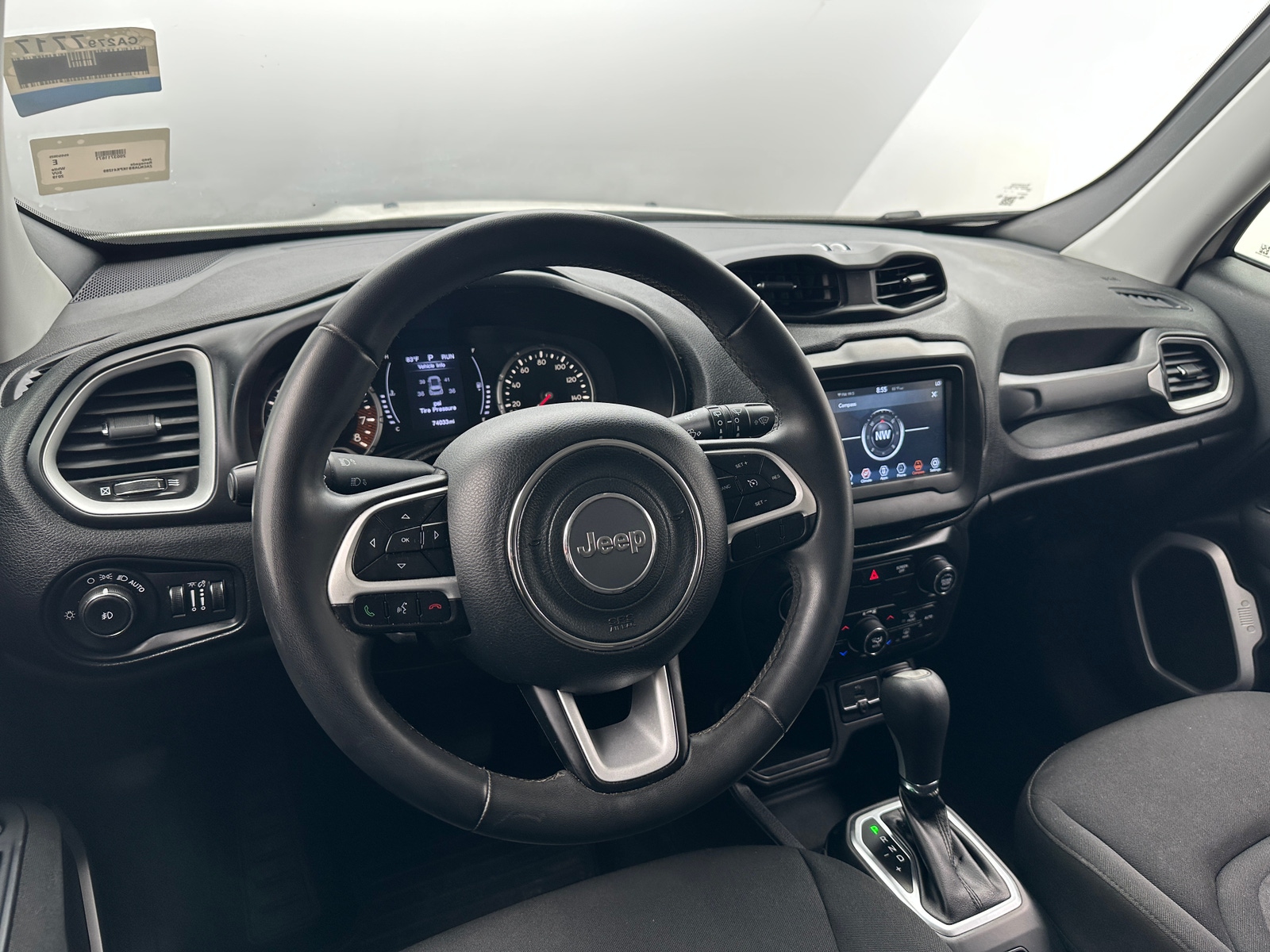 Thumbnail: 2019 Jeep Renegade - 3