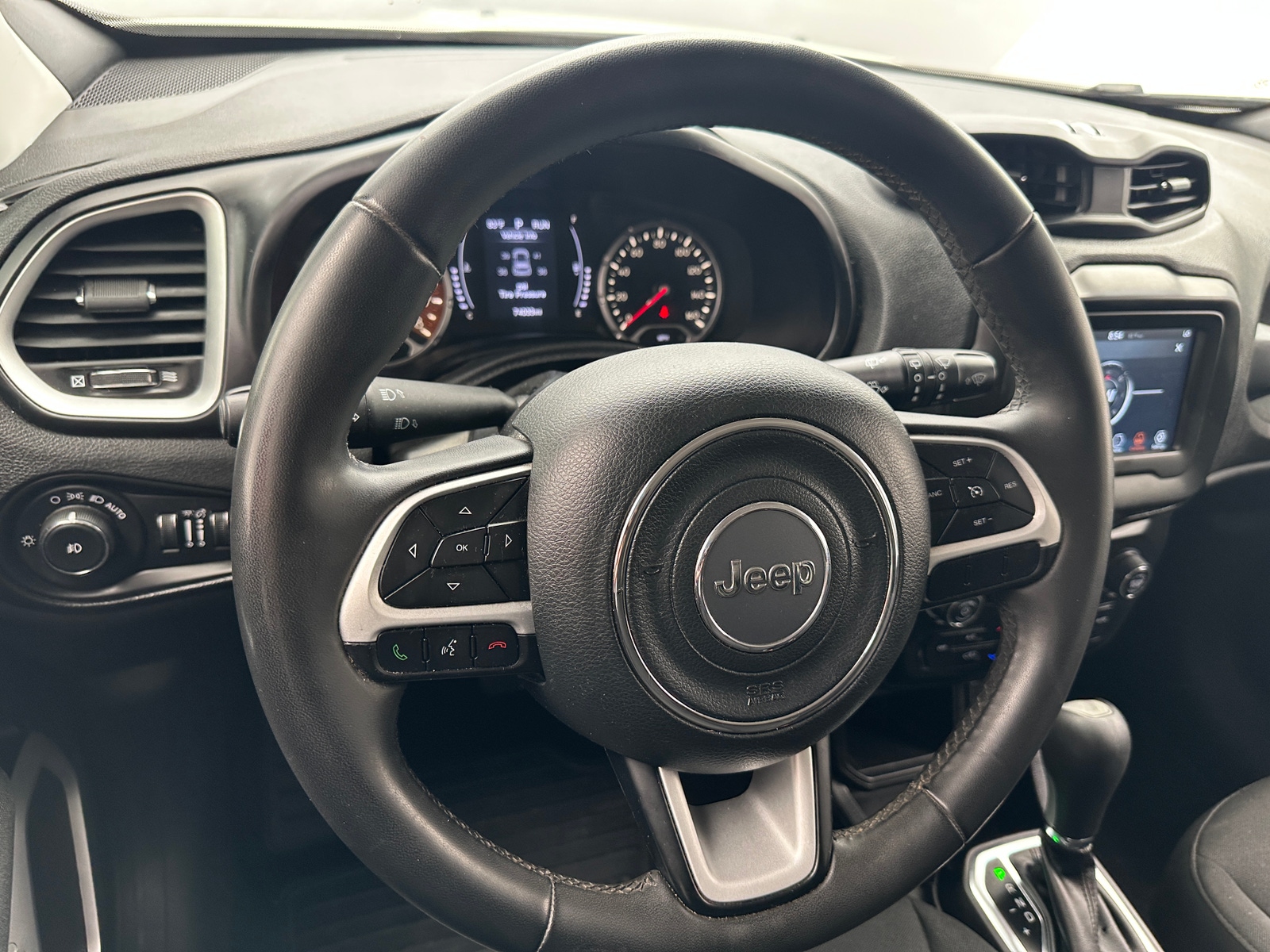 Thumbnail: 2019 Jeep Renegade - 5