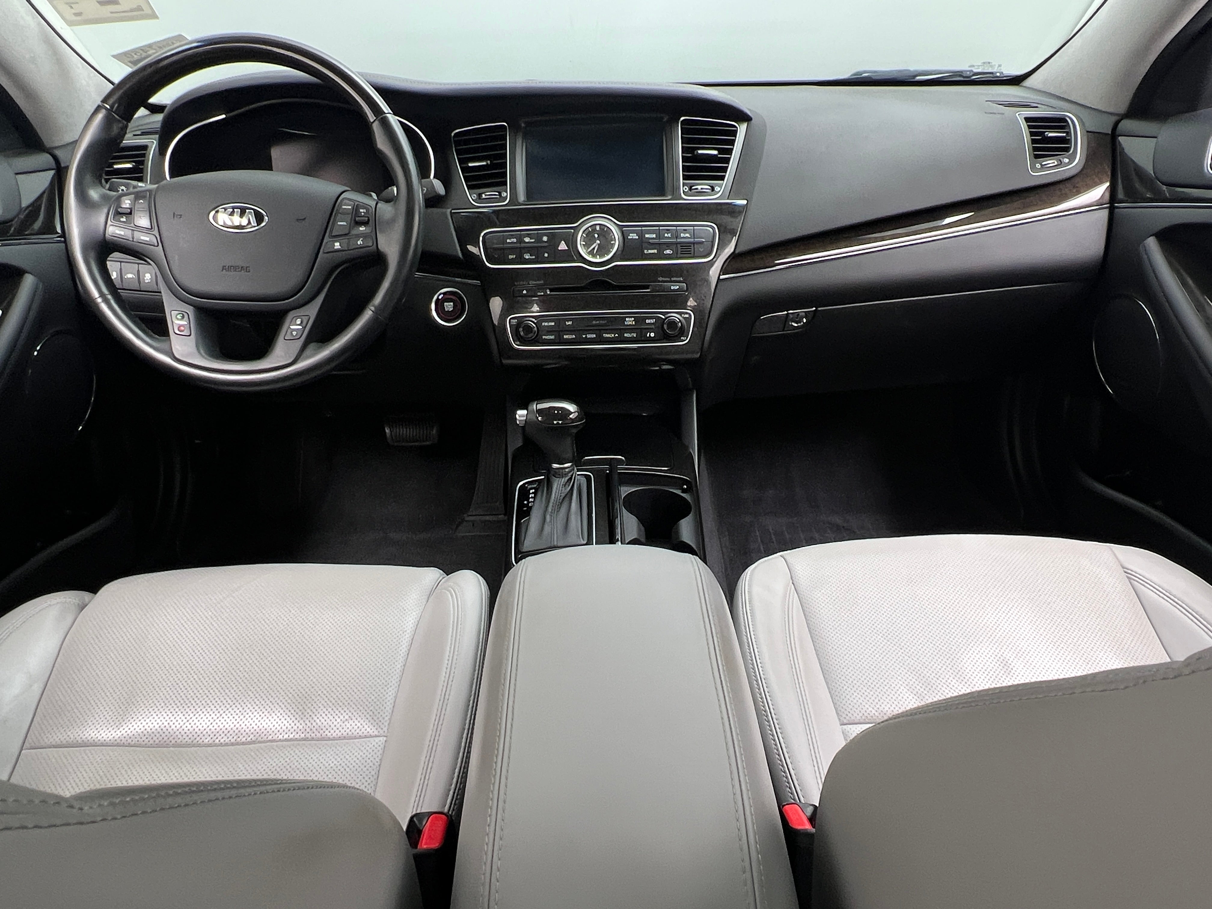 2016 Kia Cadenza Limited 2