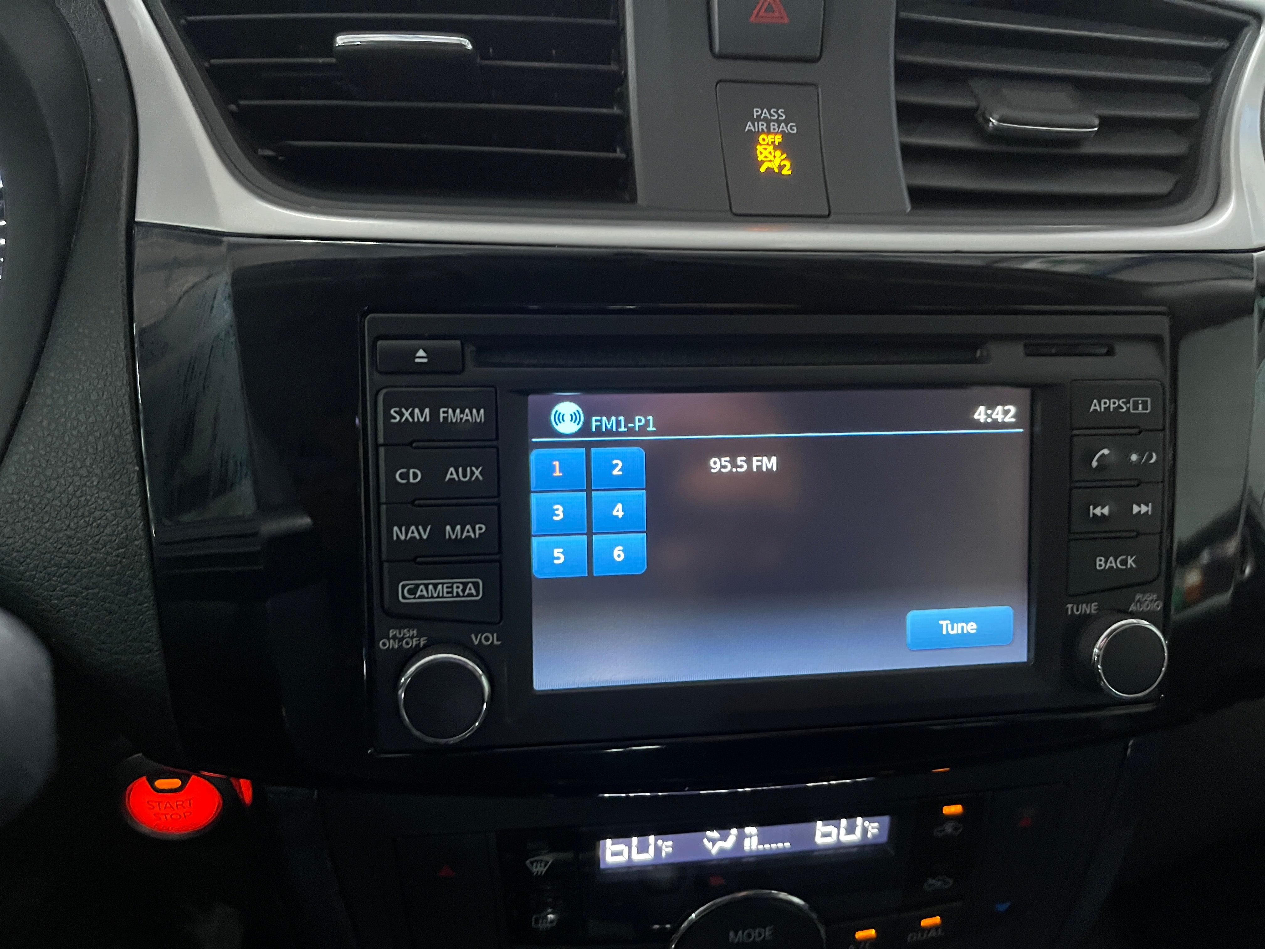 2018 Nissan Sentra SR 4