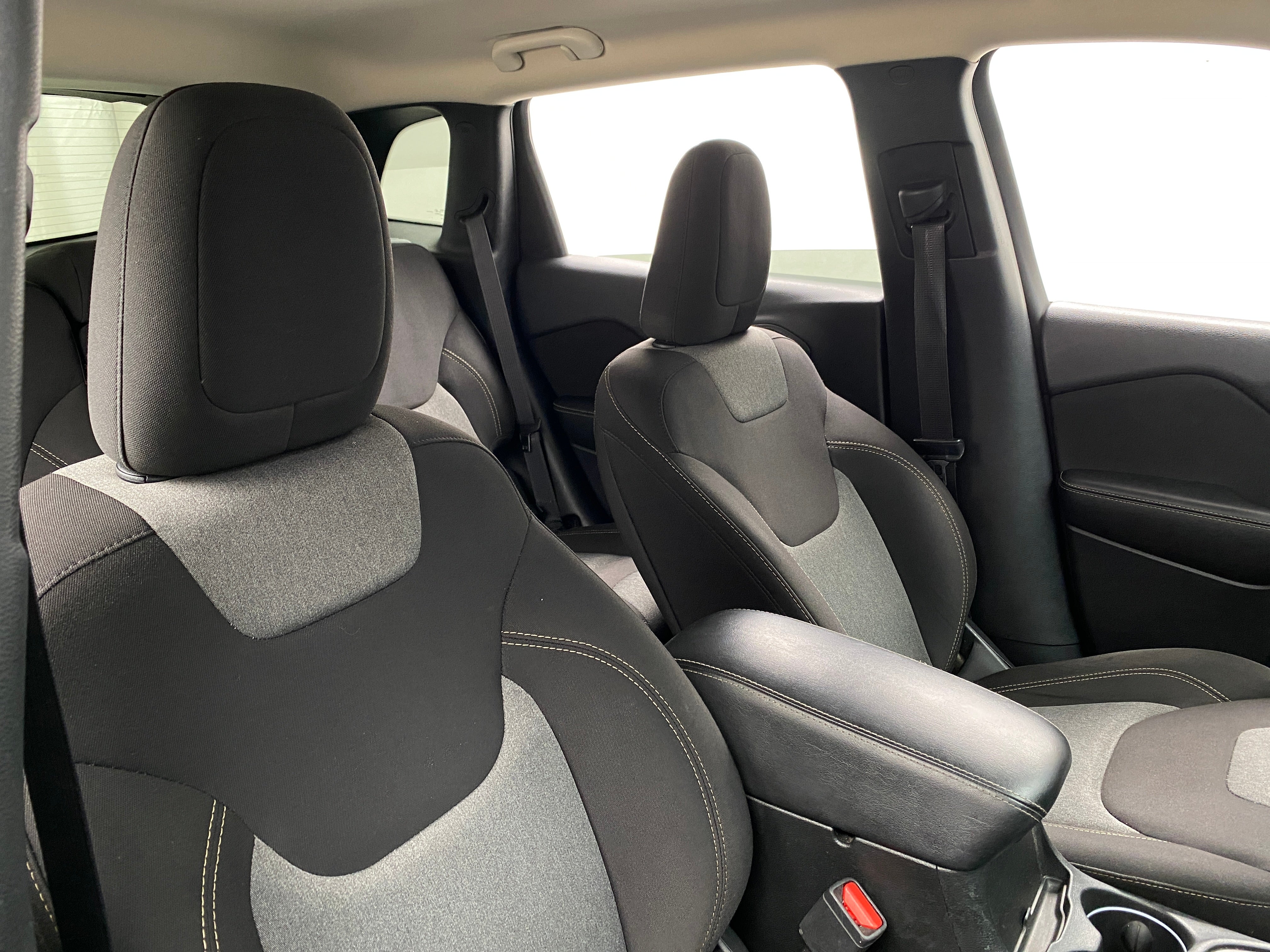2018 Jeep Cherokee Latitude 2