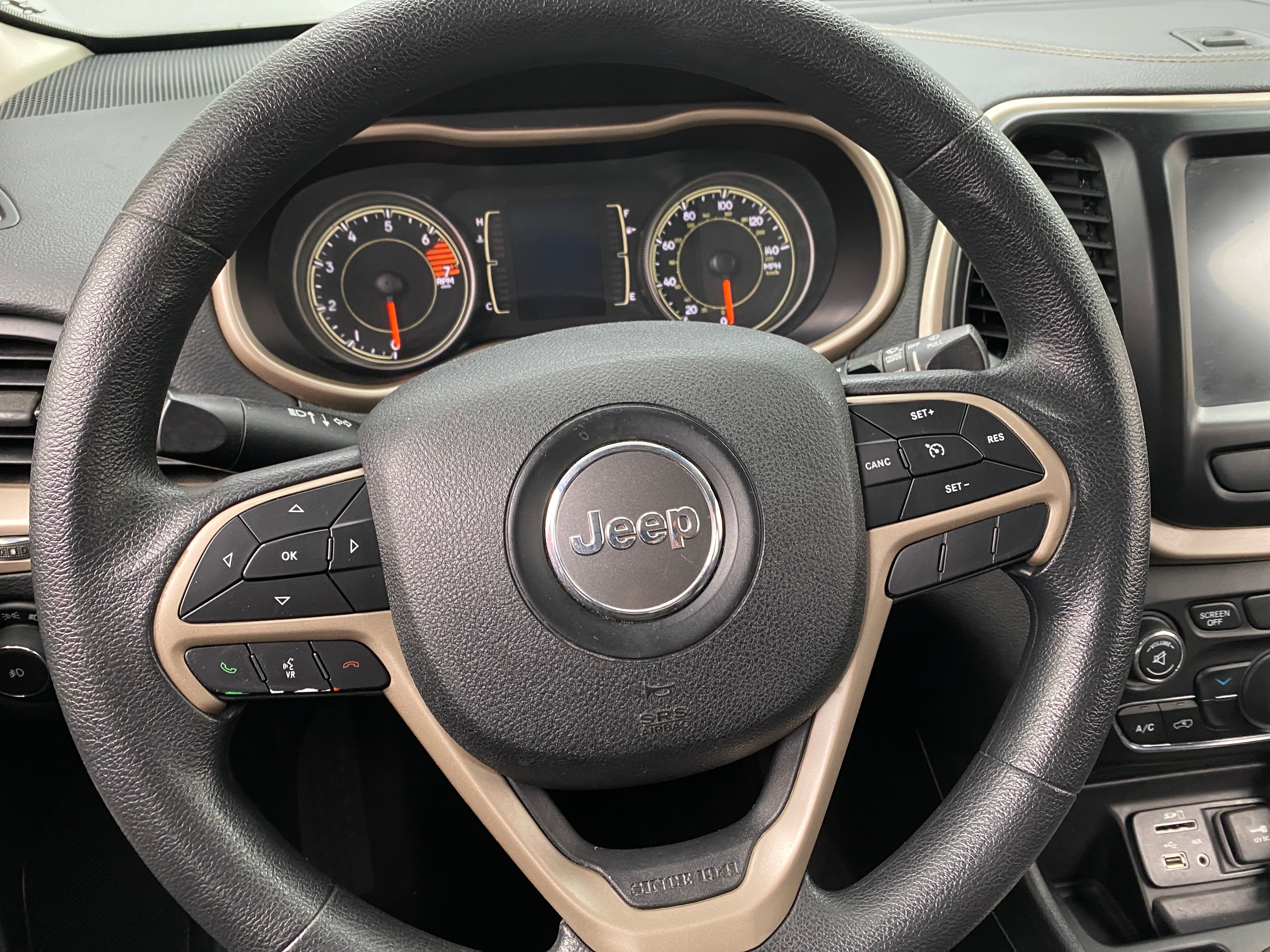 2018 Jeep Cherokee Latitude 5