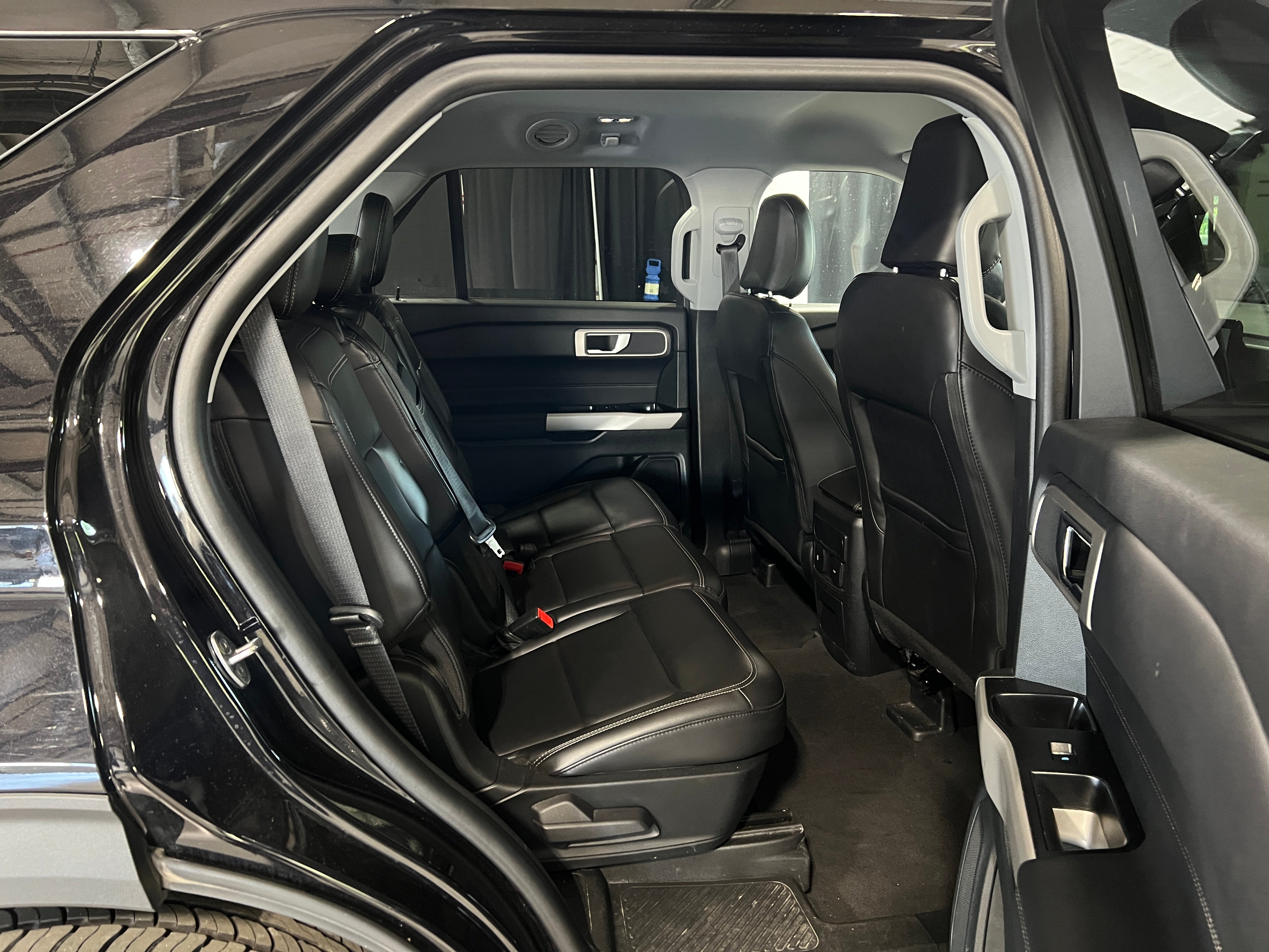 2024 Ford Explorer XLT 6