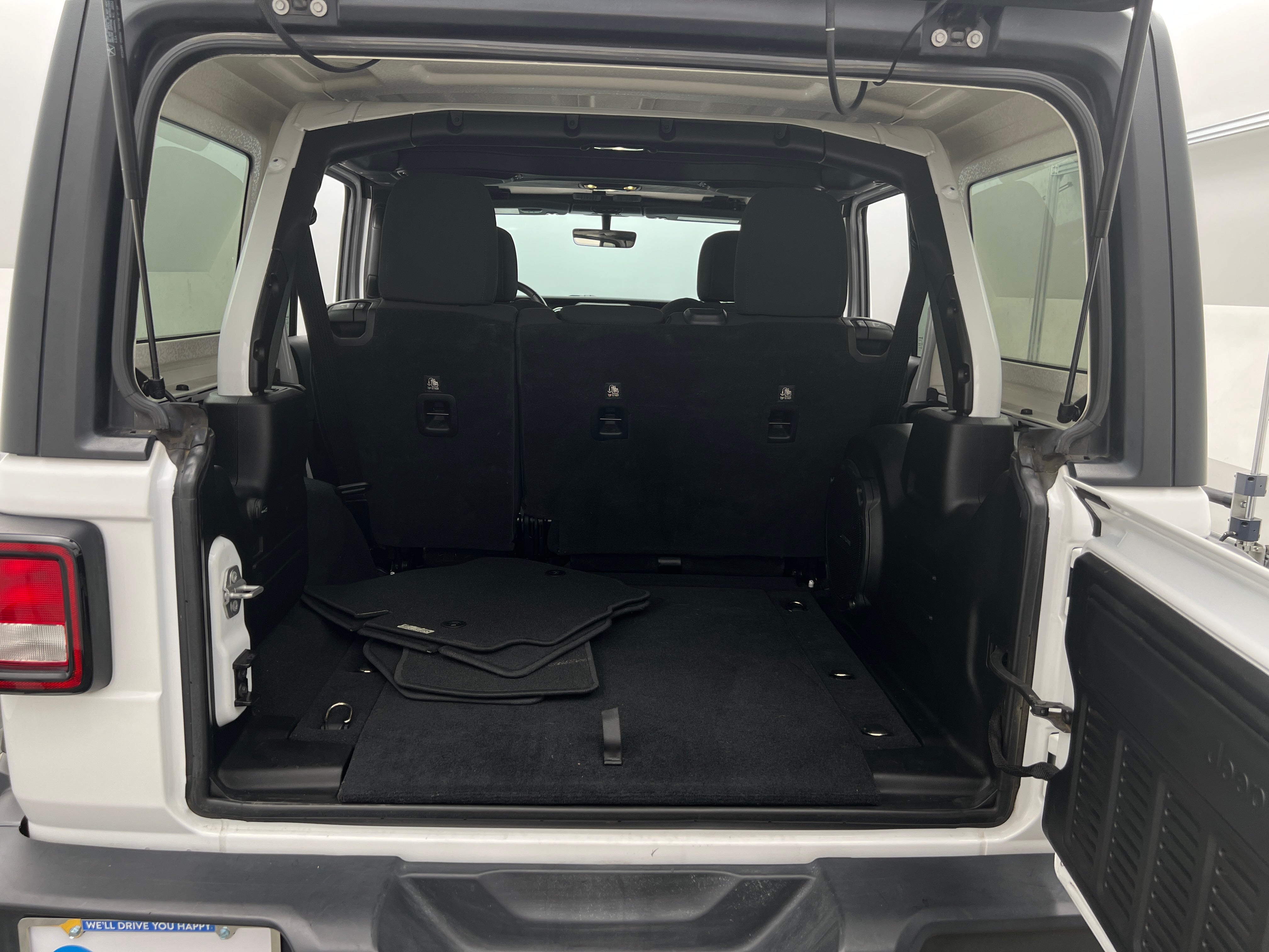 2019 Jeep Wrangler Unlimited Sahara 7