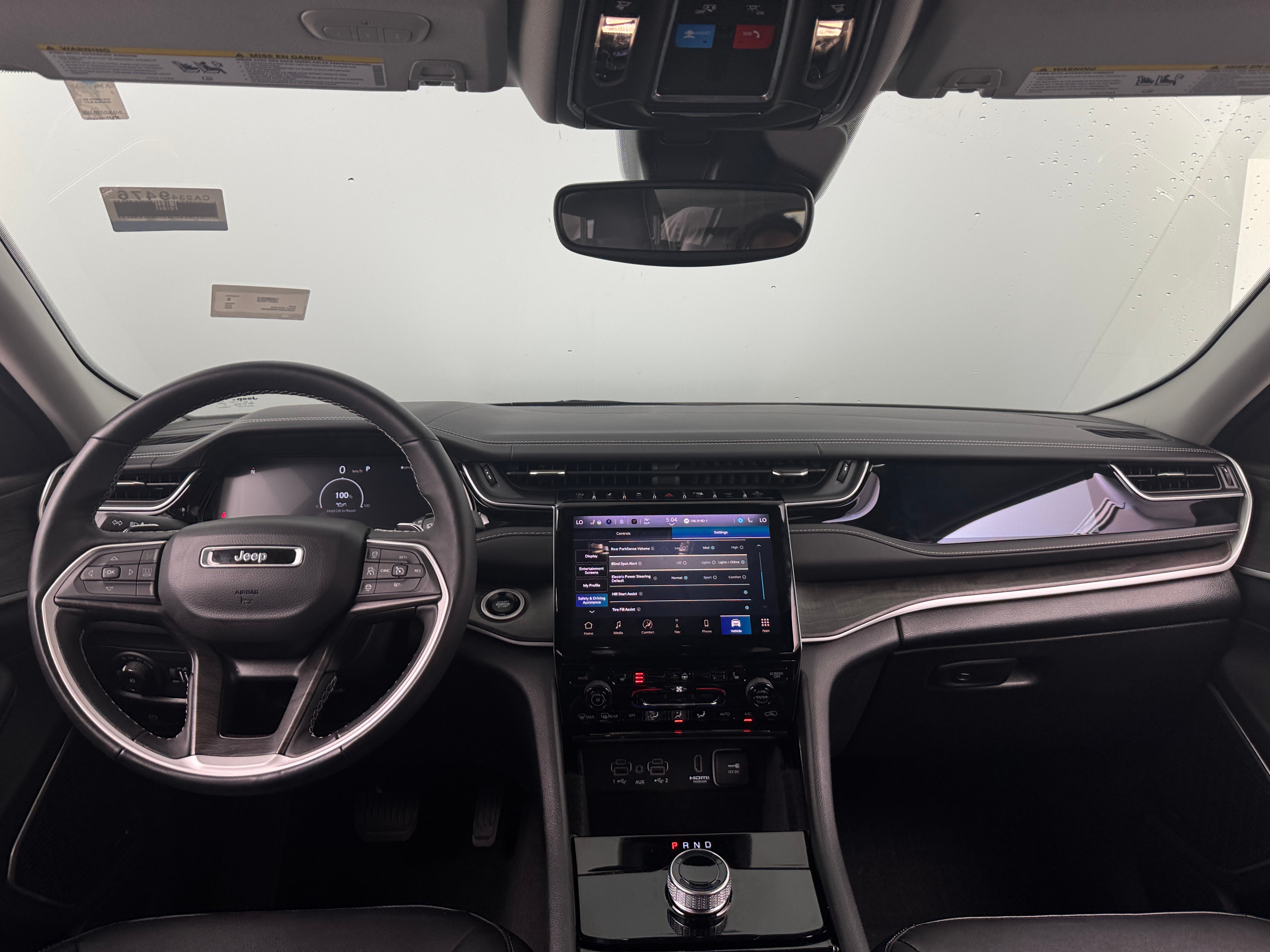 2022 Jeep Grand Cherokee Limited Edition 2