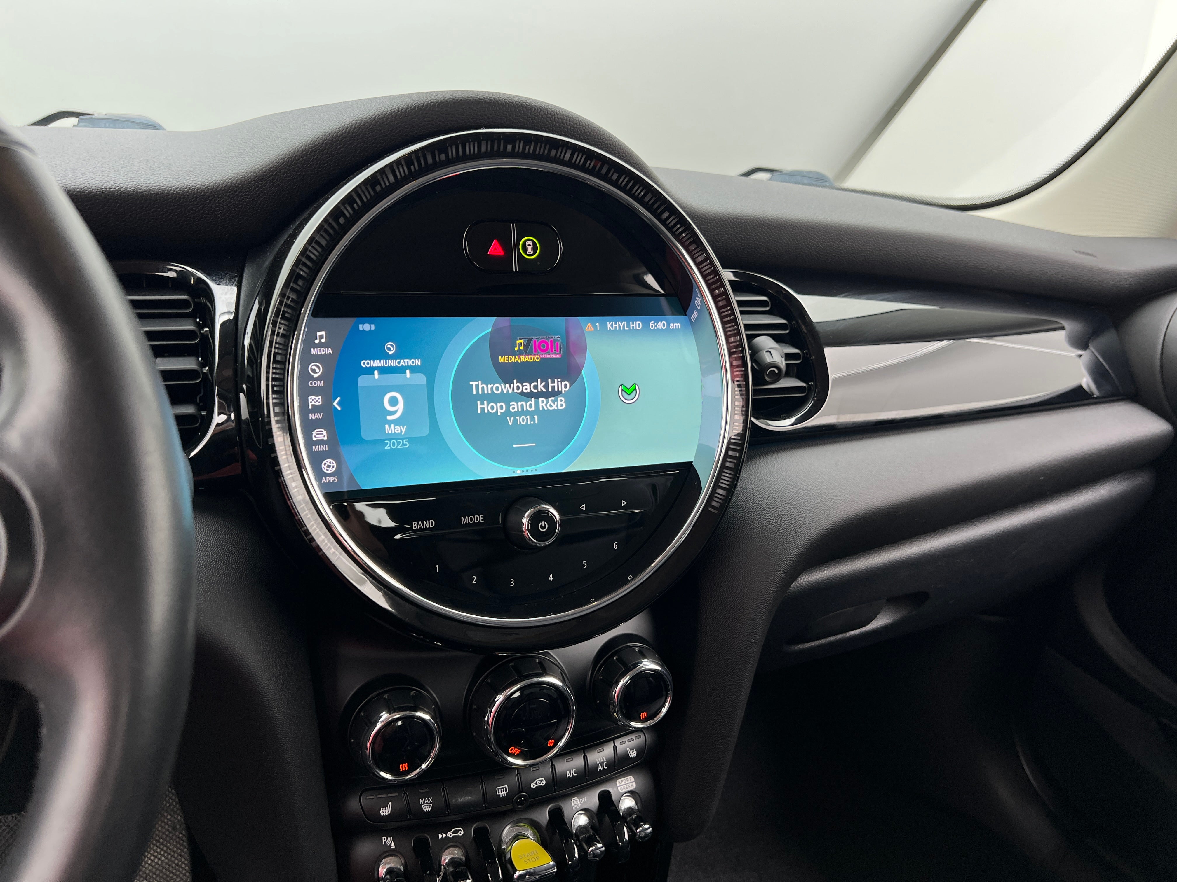 2022 MINI Cooper Hardtop SE 3