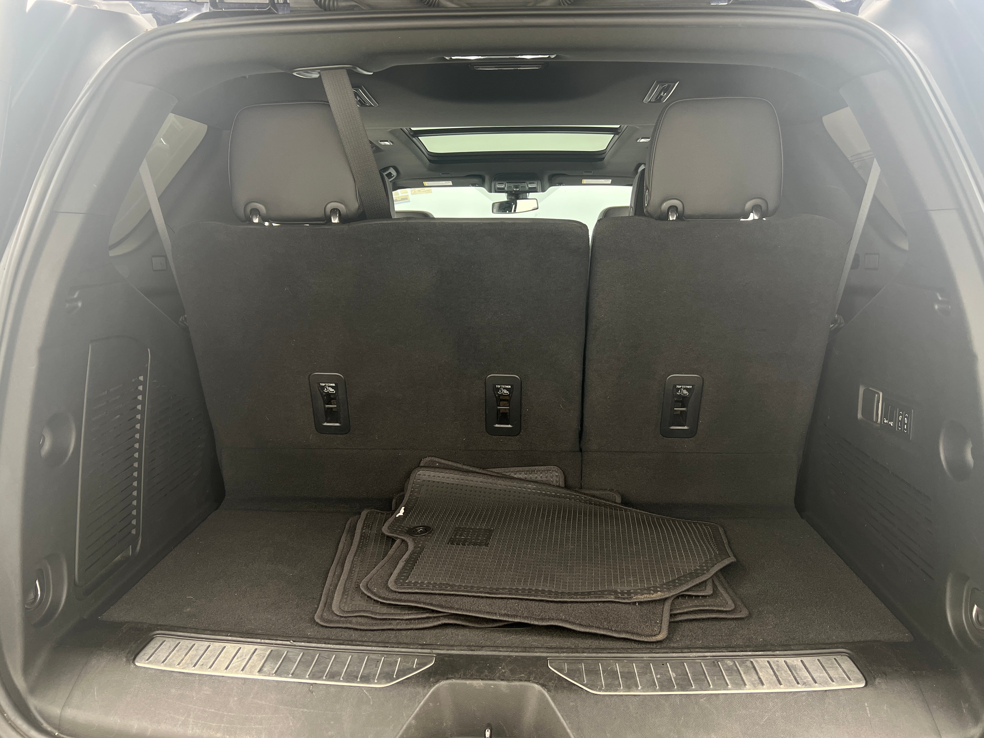 2022 Chevrolet Tahoe RST 6