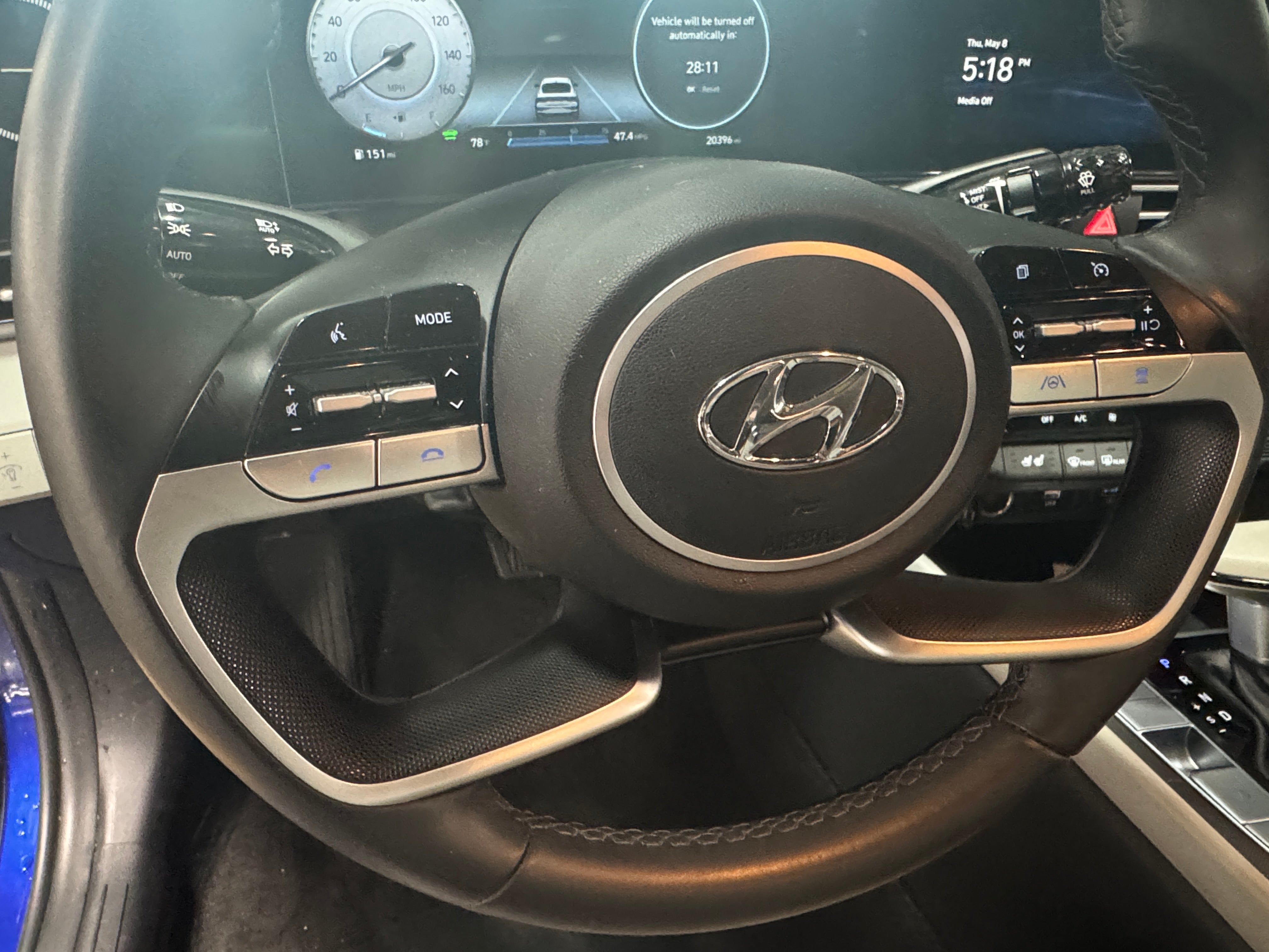 2023 Hyundai Elantra Limited Edition 4