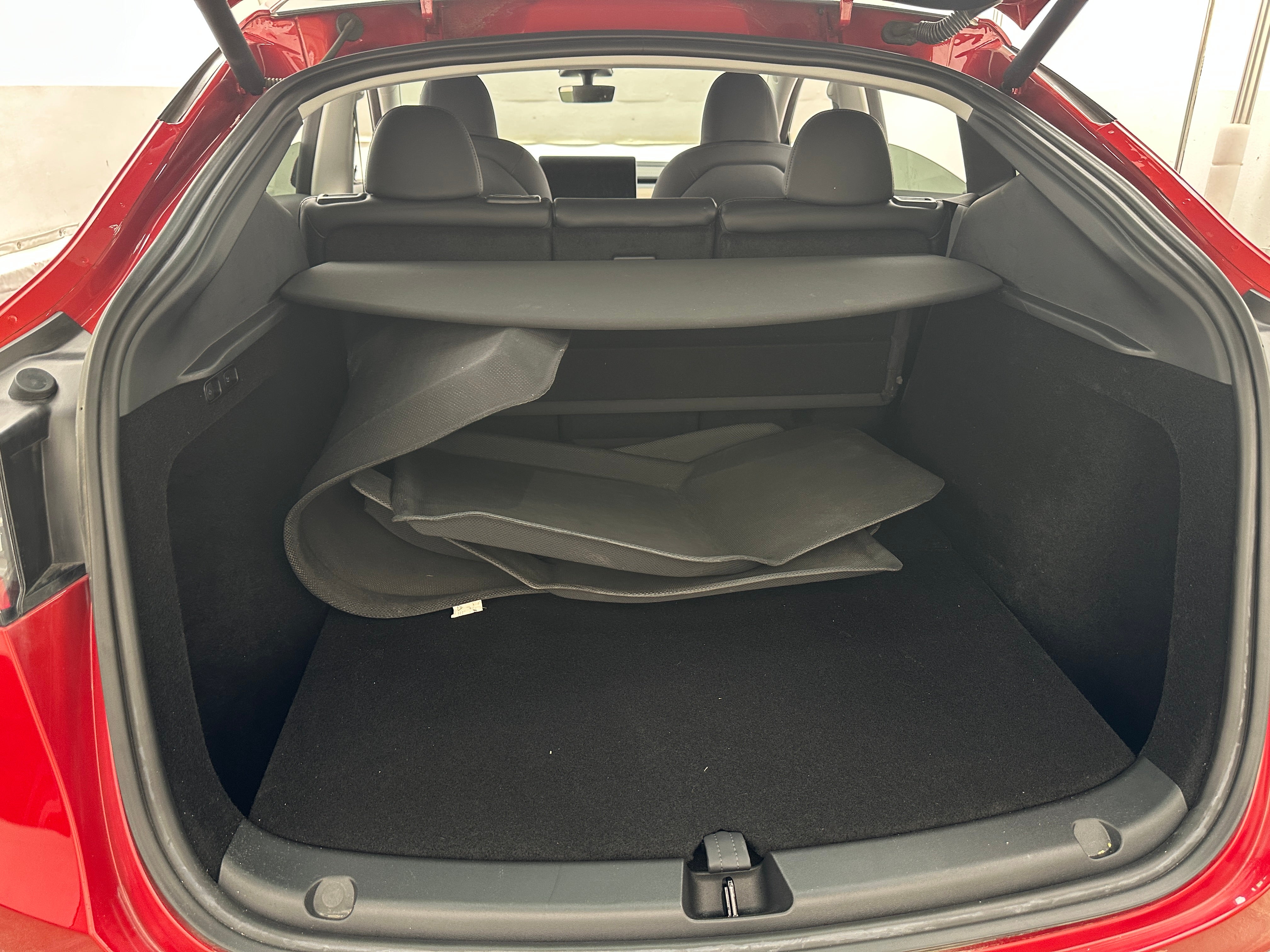2023 Tesla Model Y Standard Range 6