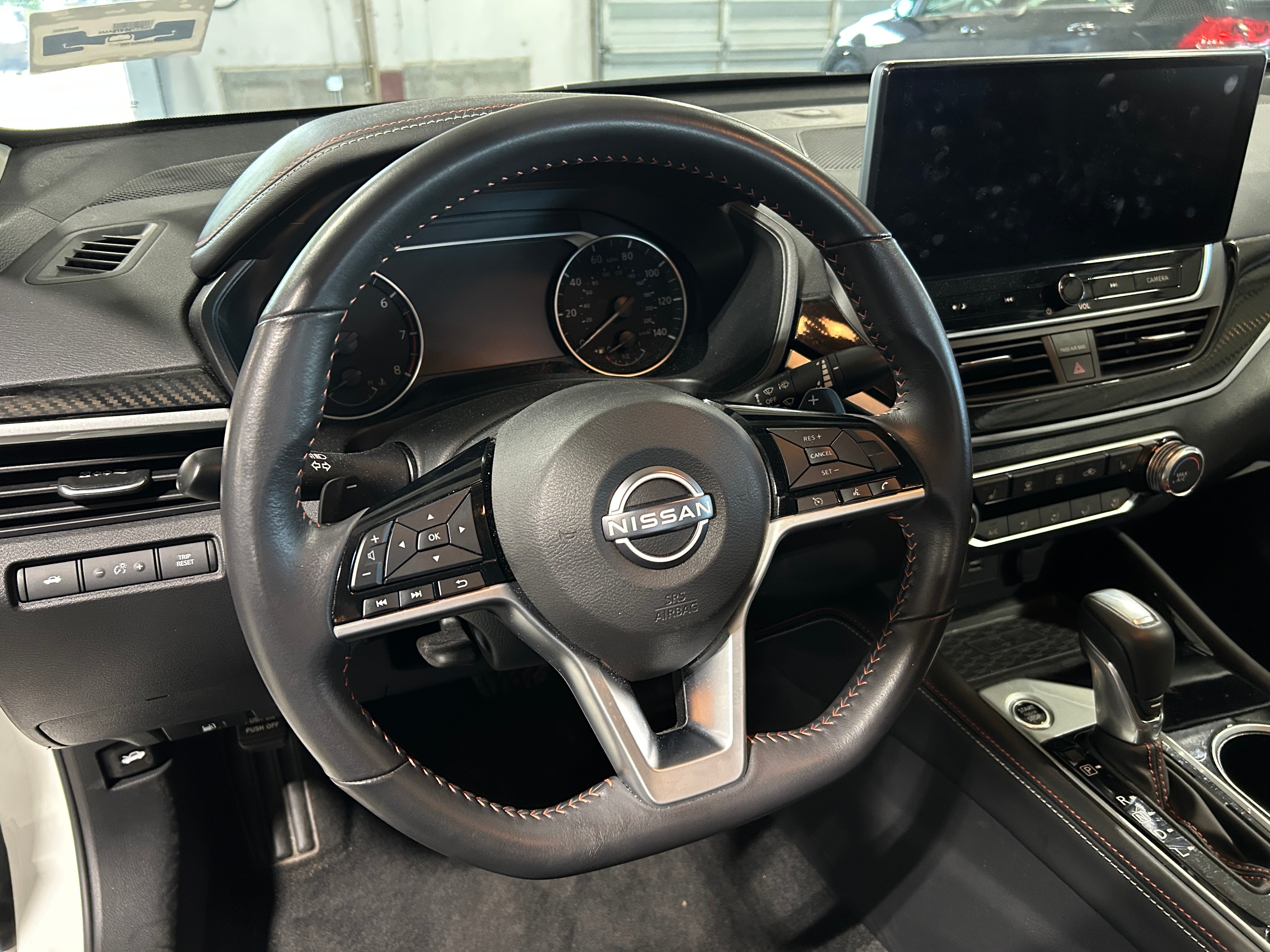 2024 Nissan Altima SR 4