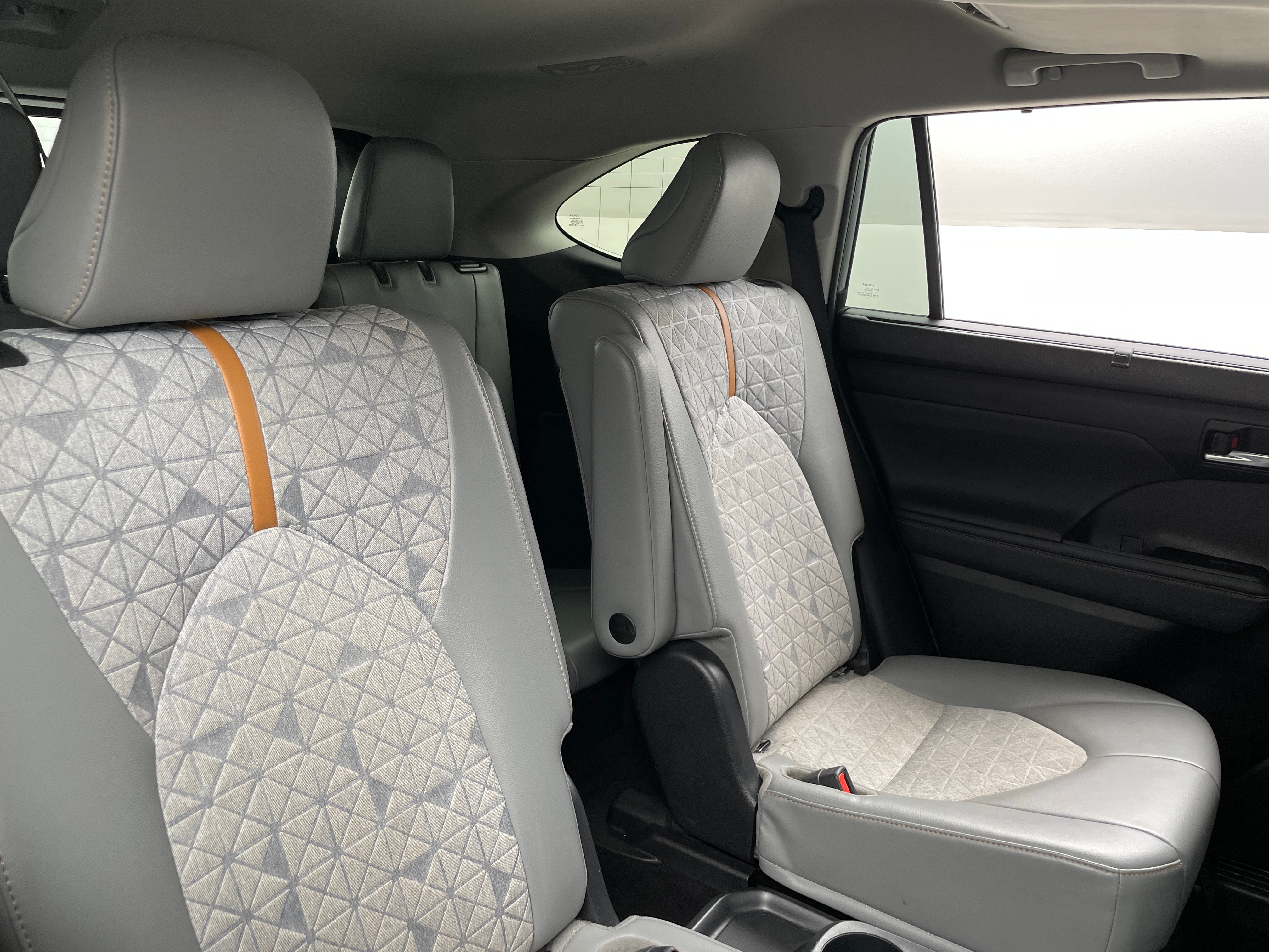 2022 Toyota Highlander Bronze Edition 6