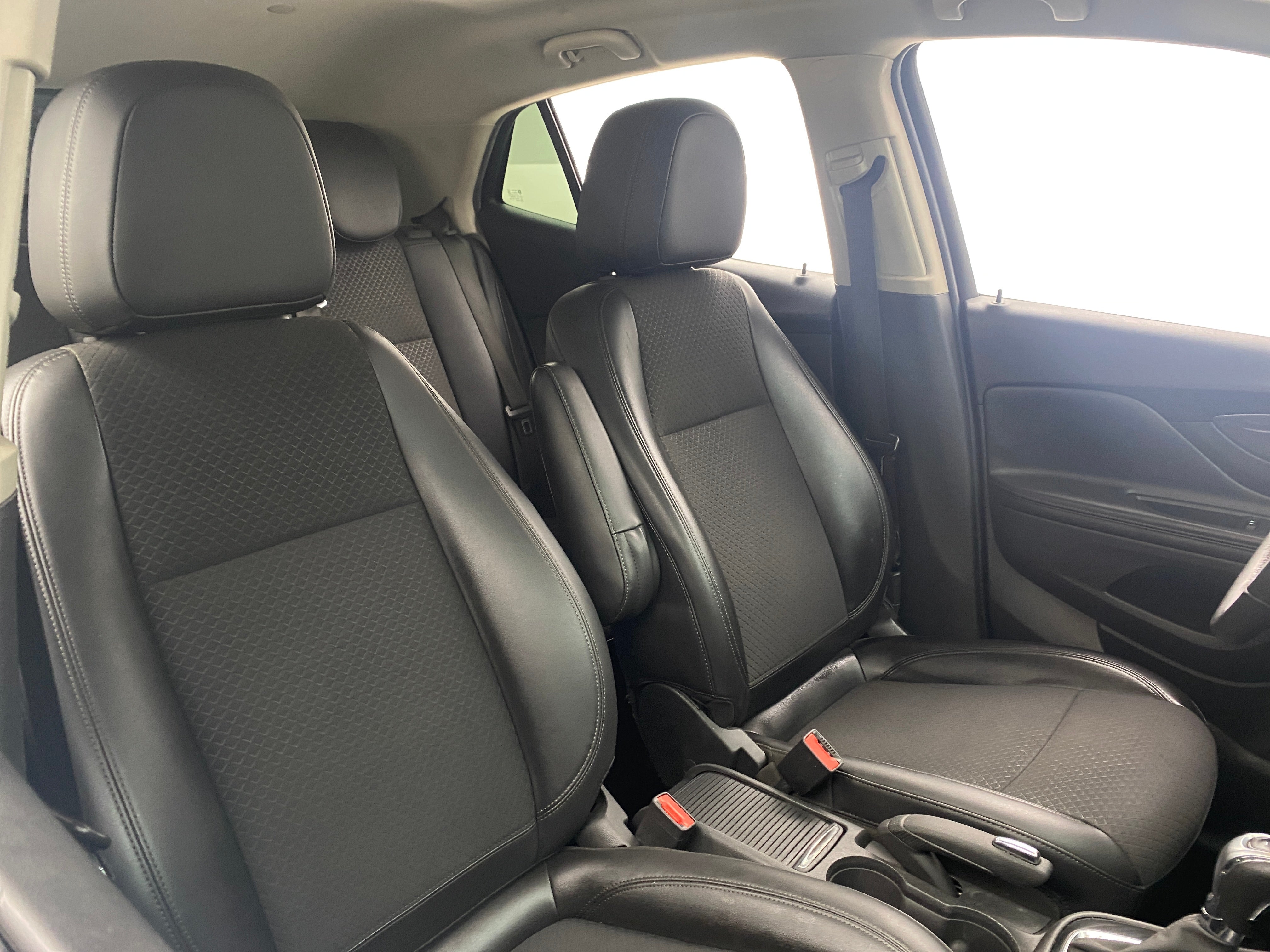 2022 Buick Encore Preferred 2