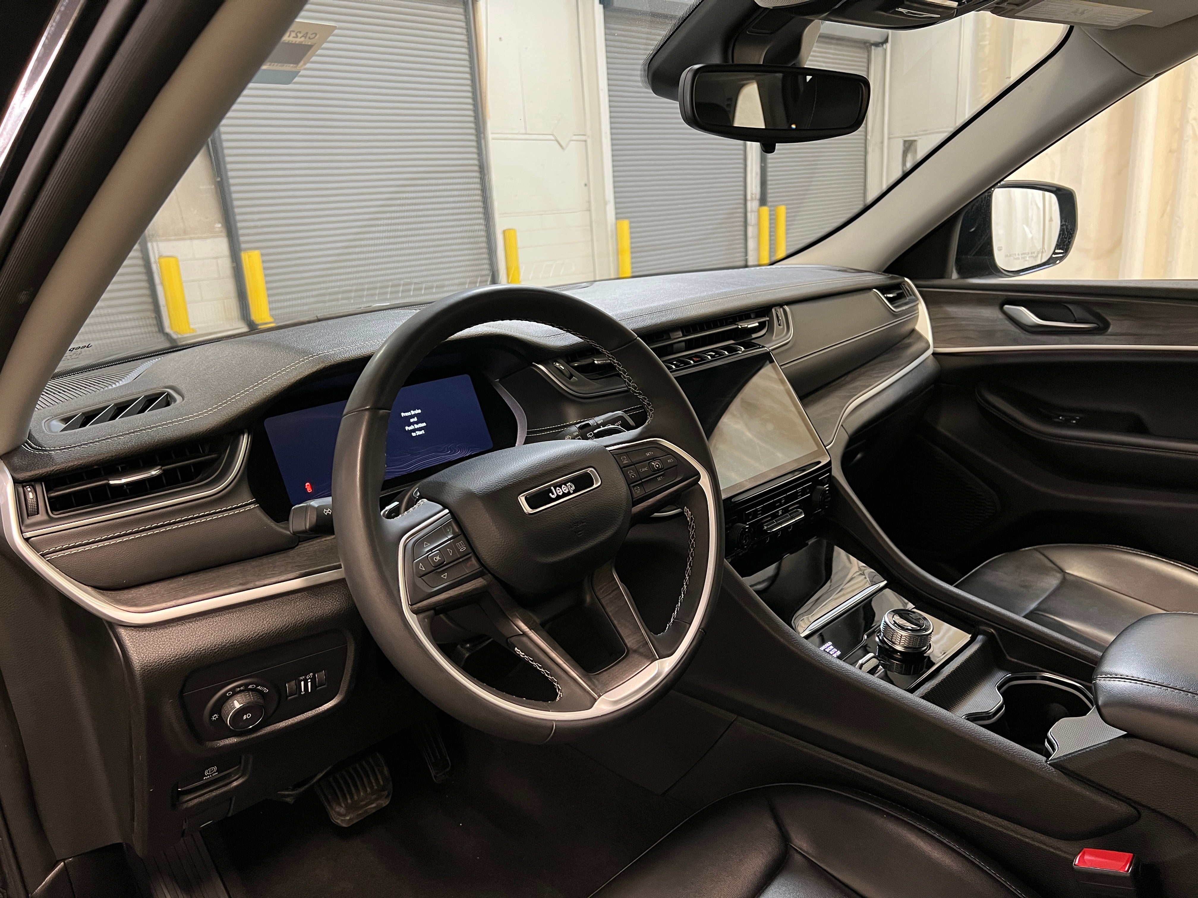 2024 Jeep Grand Cherokee Limited Edition 2