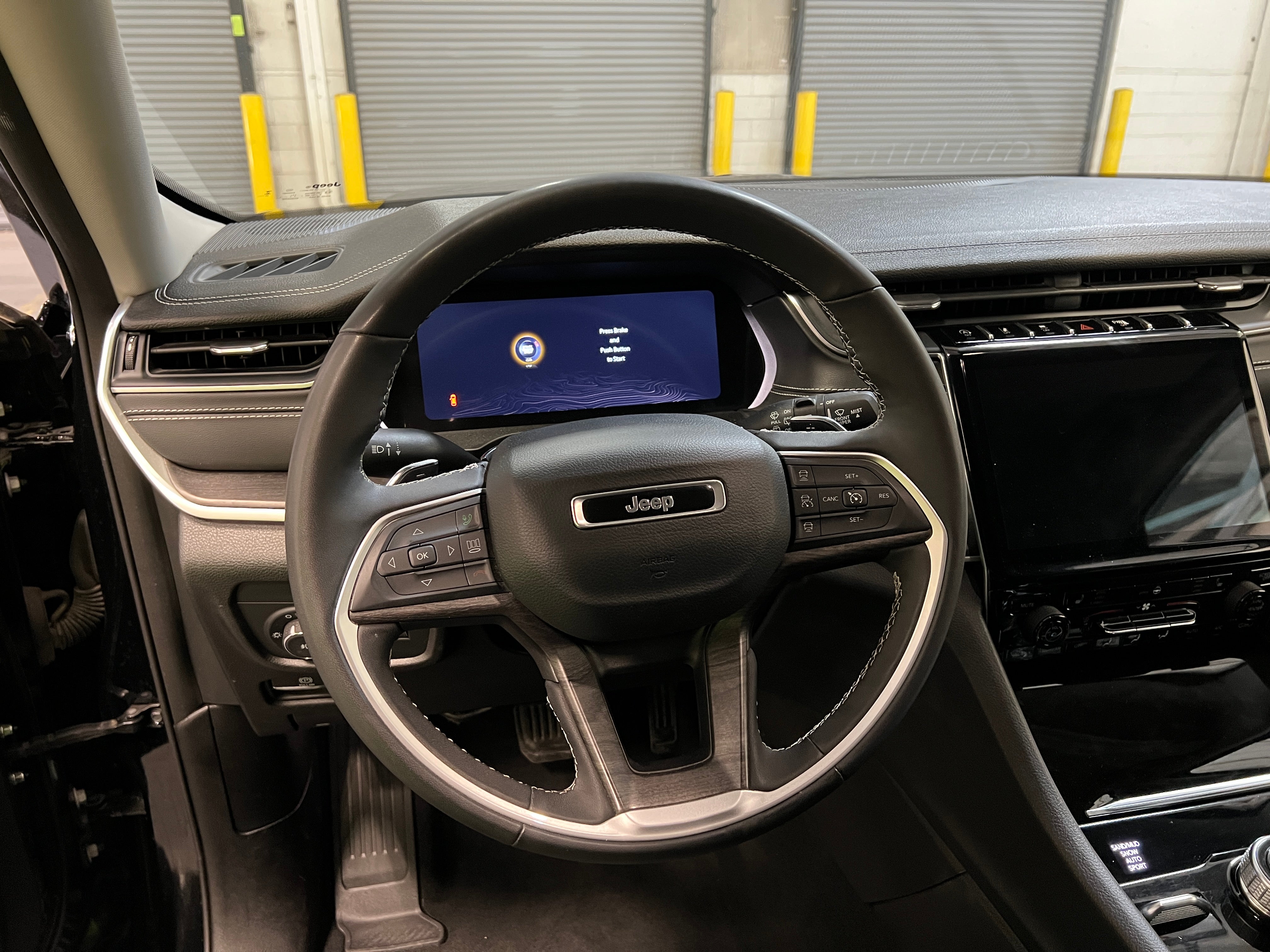2024 Jeep Grand Cherokee Limited Edition 4
