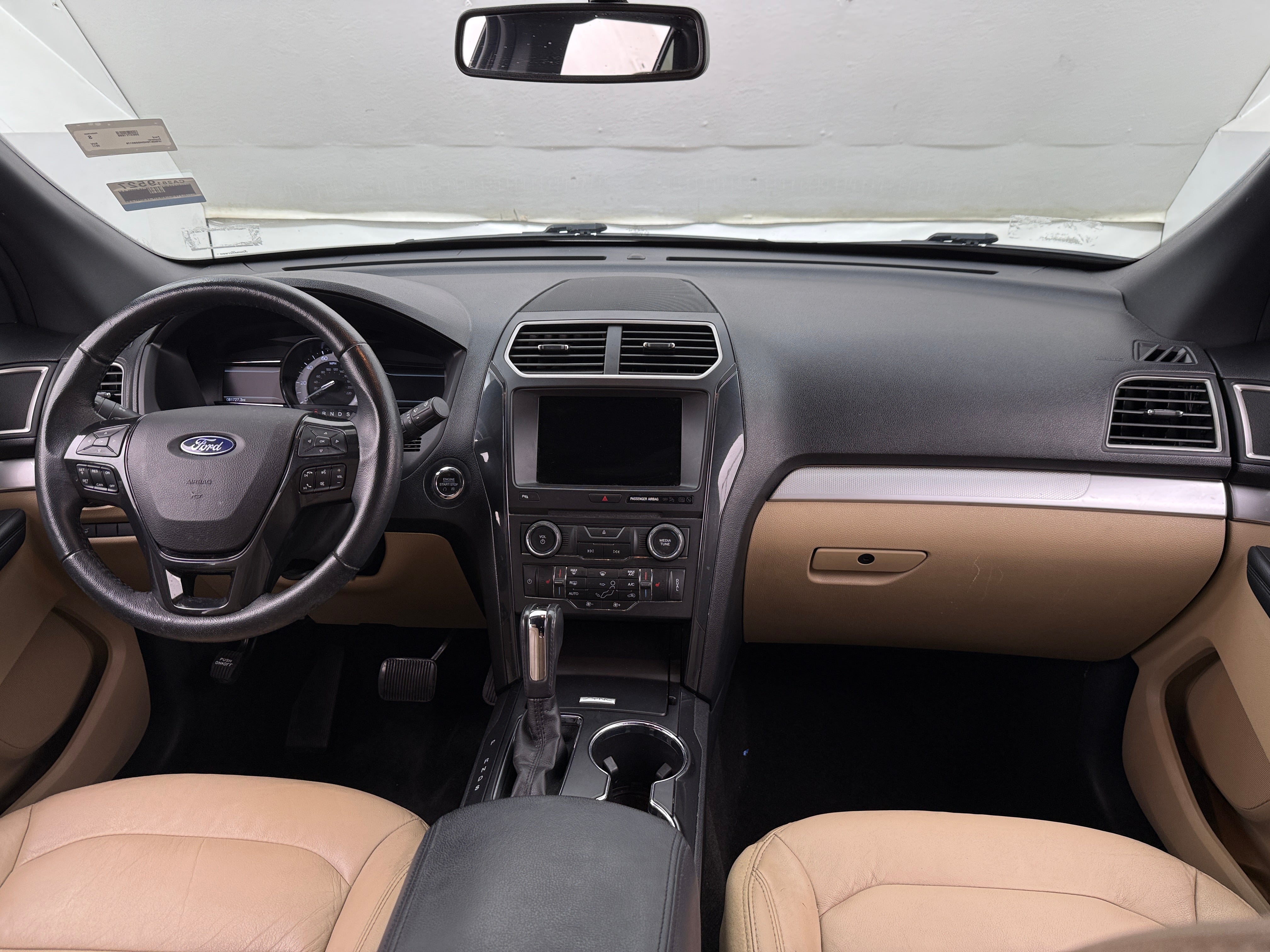 2017 Ford Explorer XLT 3