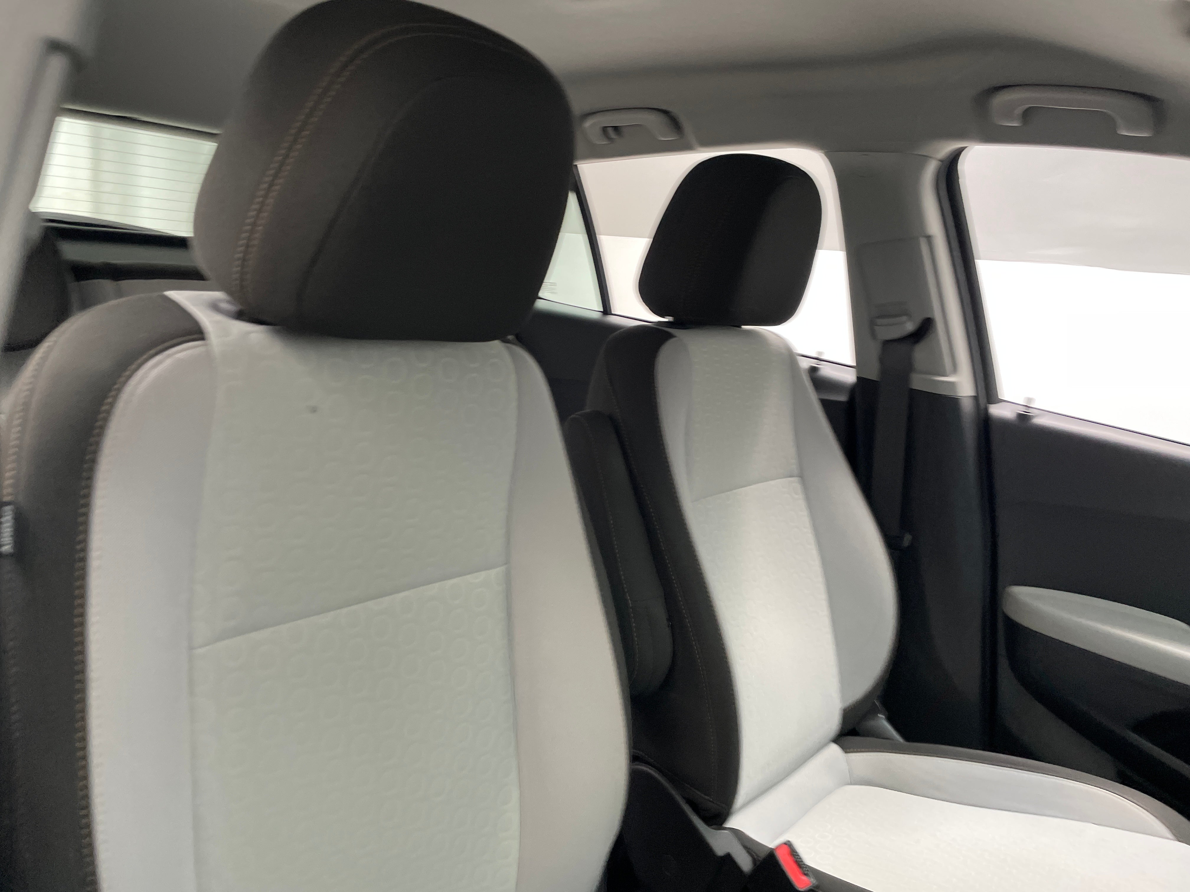 2021 Chevrolet Trax LS 2