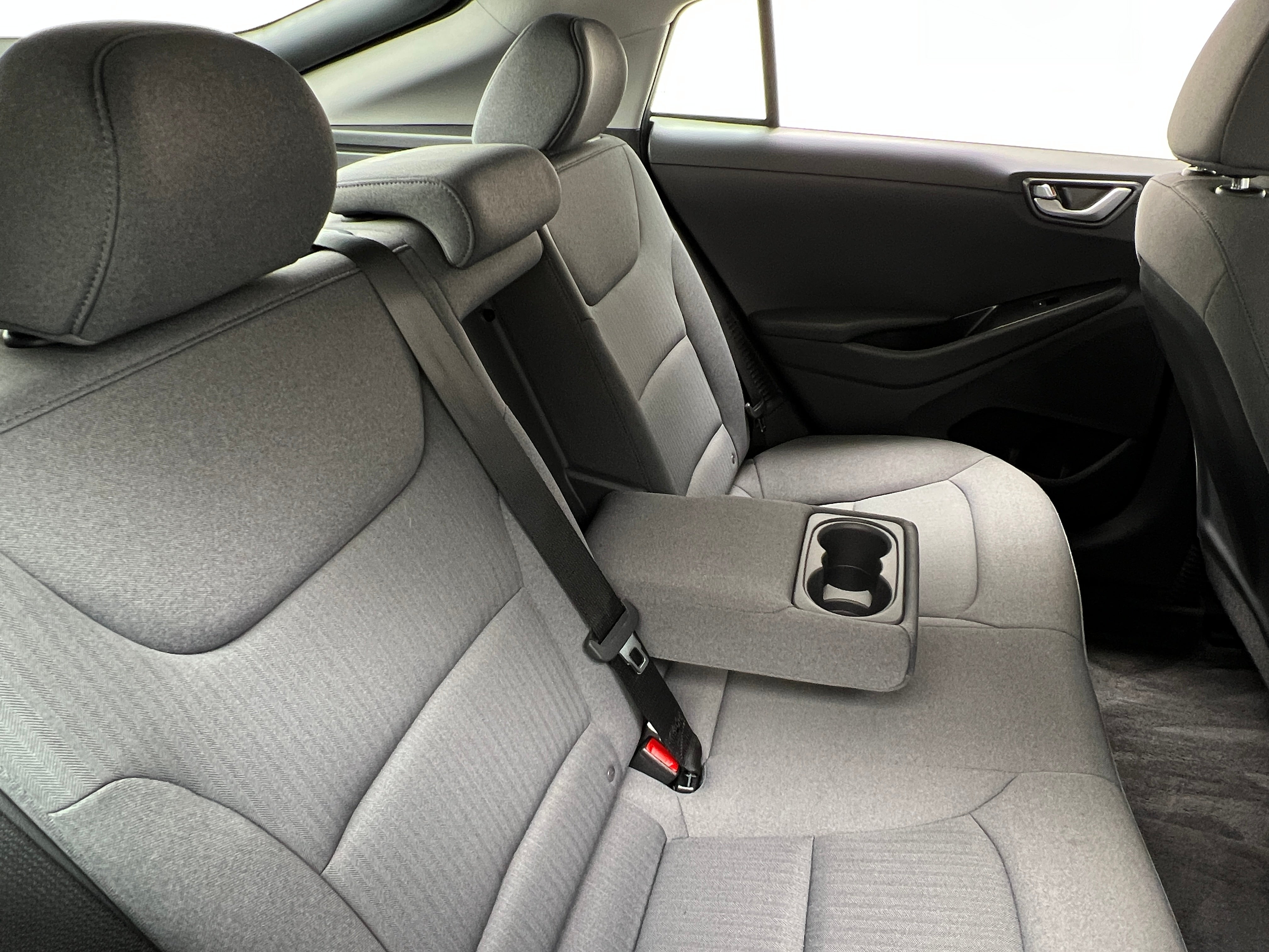 2022 Hyundai Ioniq SE 6