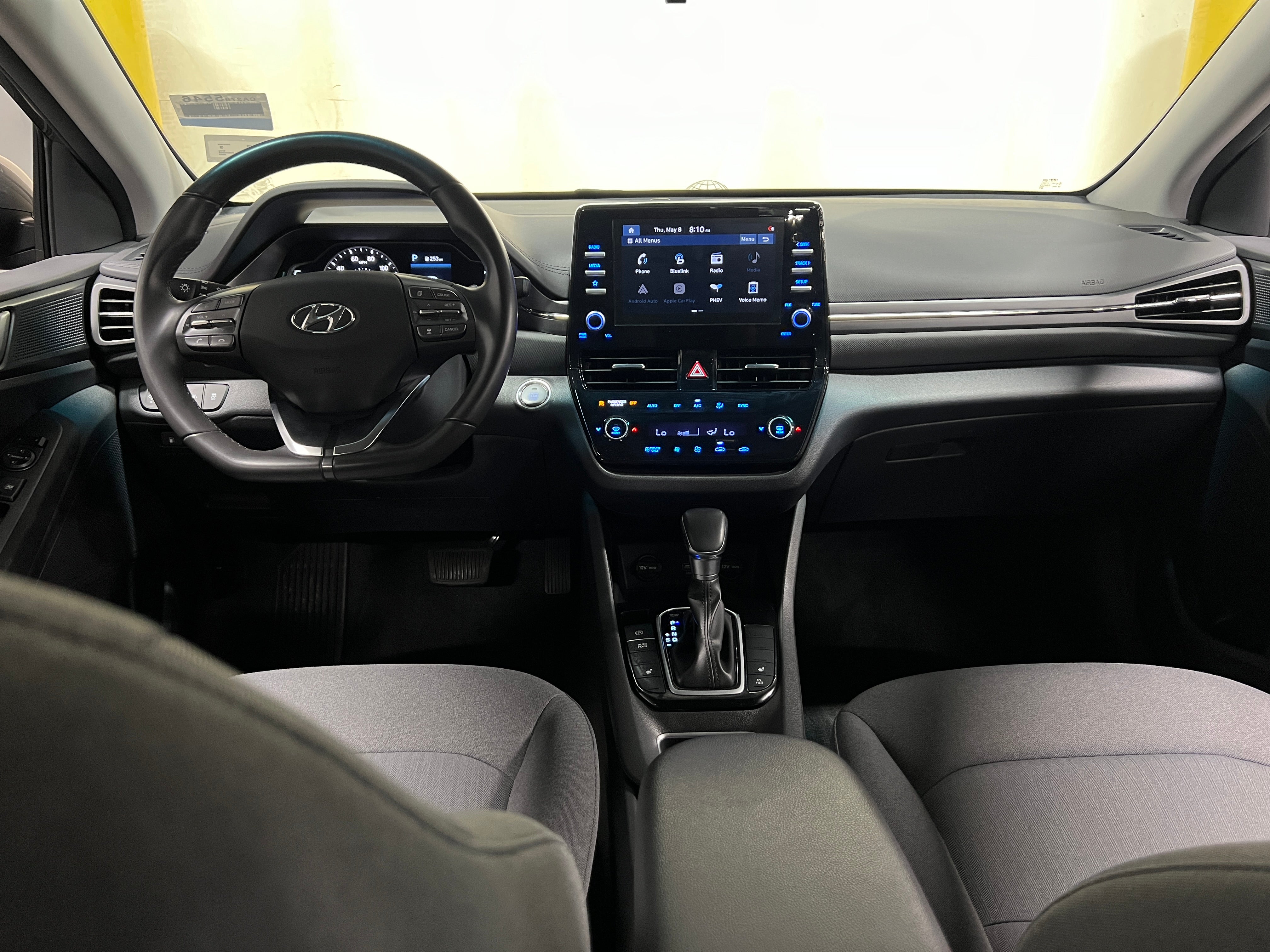 2022 Hyundai Ioniq SE 3