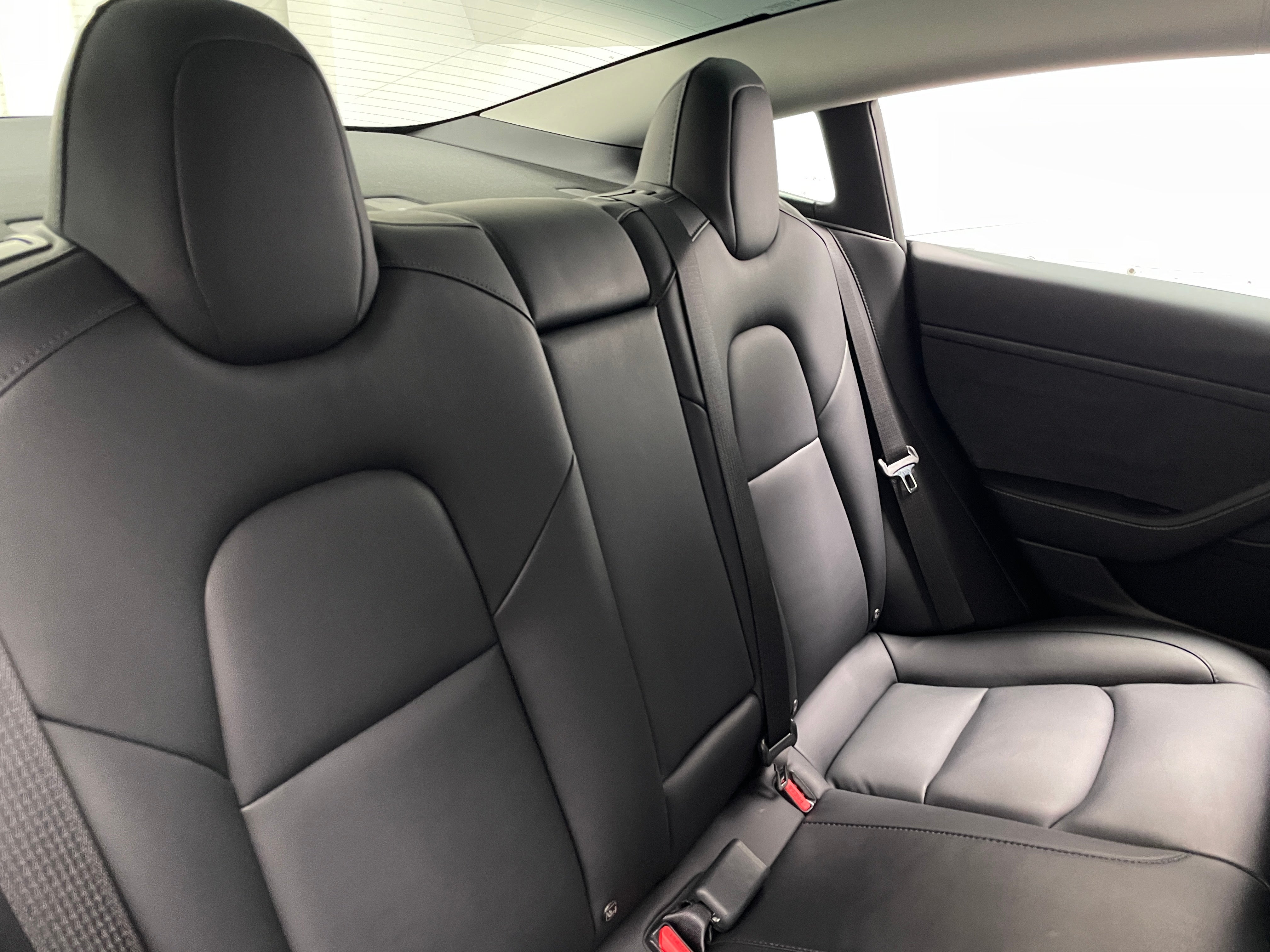 2023 Tesla Model 3 Standard Range 4