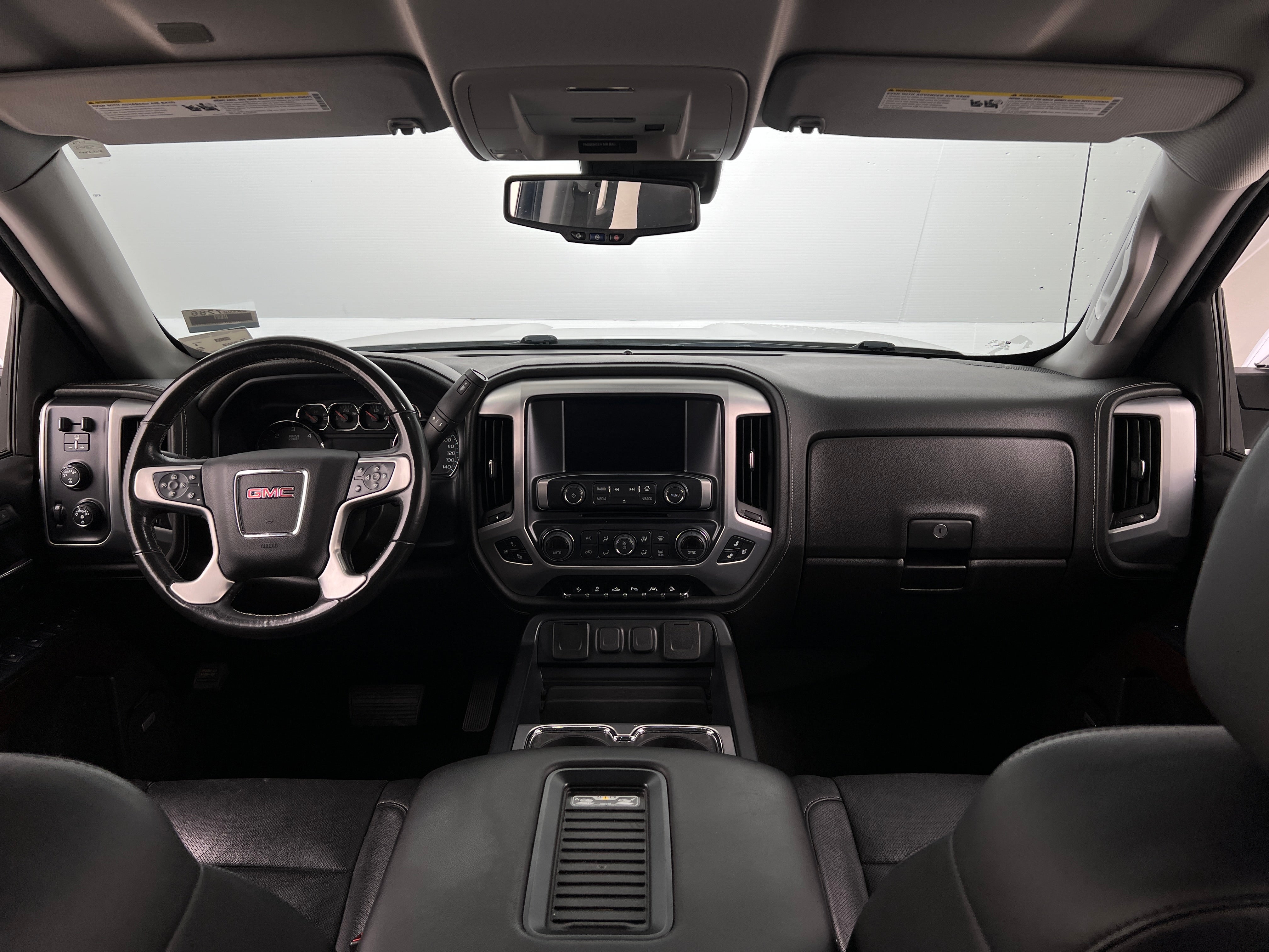 2018 GMC Sierra 1500 SLT 2