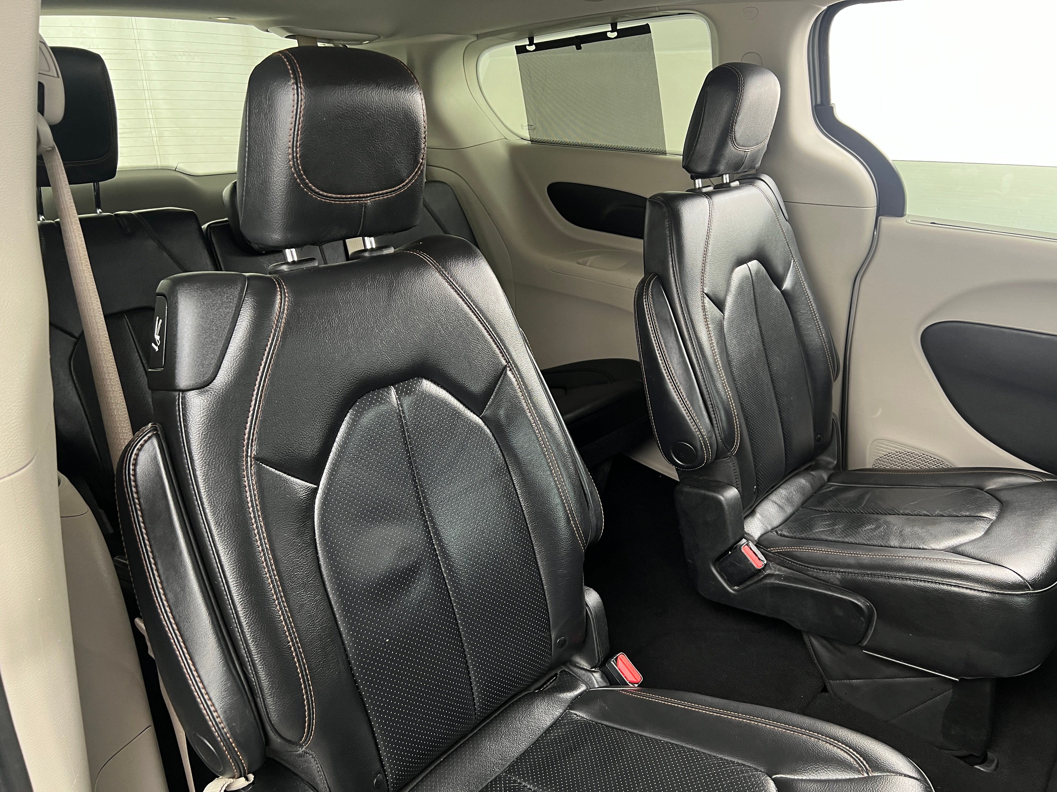 2020 Chrysler Pacifica Touring L 5