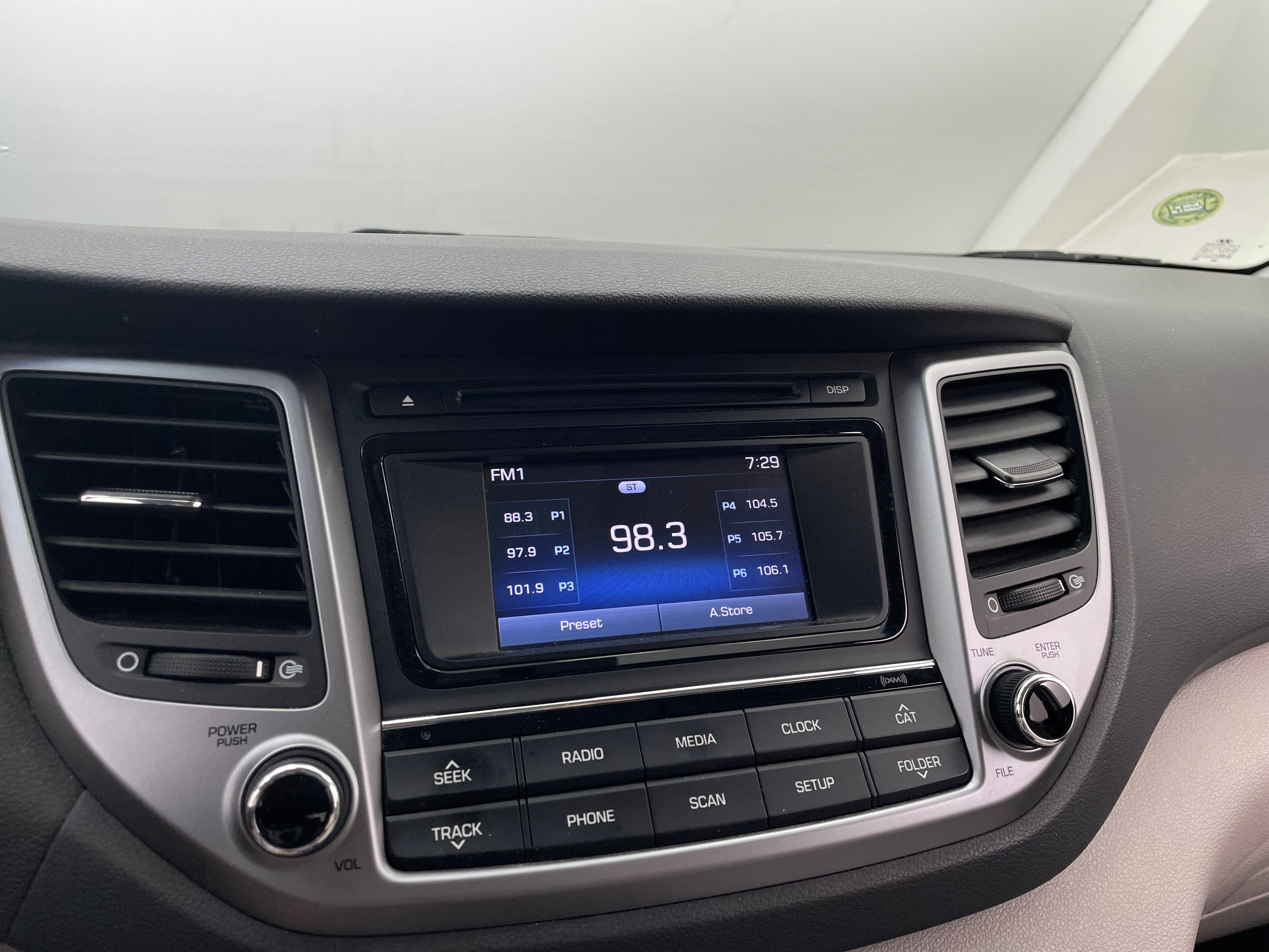 2017 Hyundai Tucson SE 4