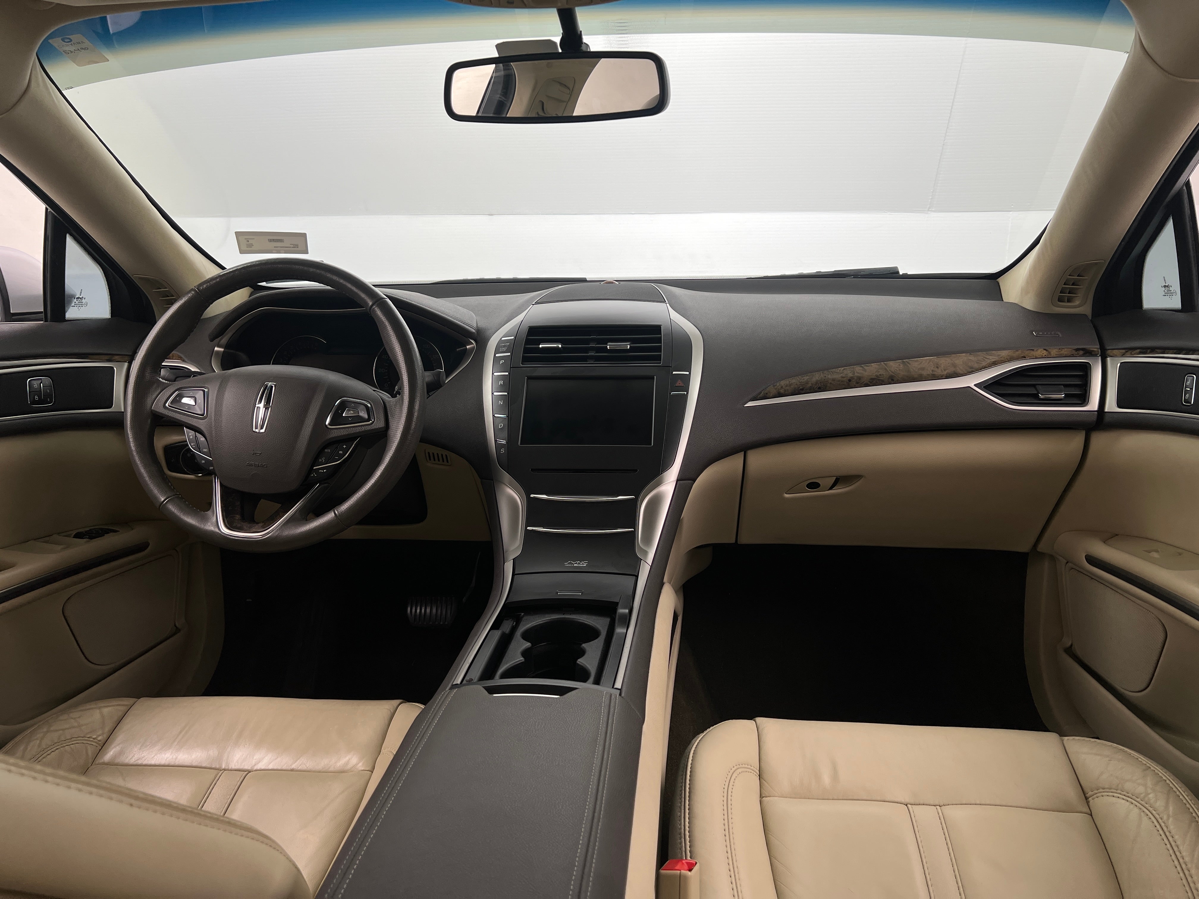 2014 Lincoln MKZ Base 2