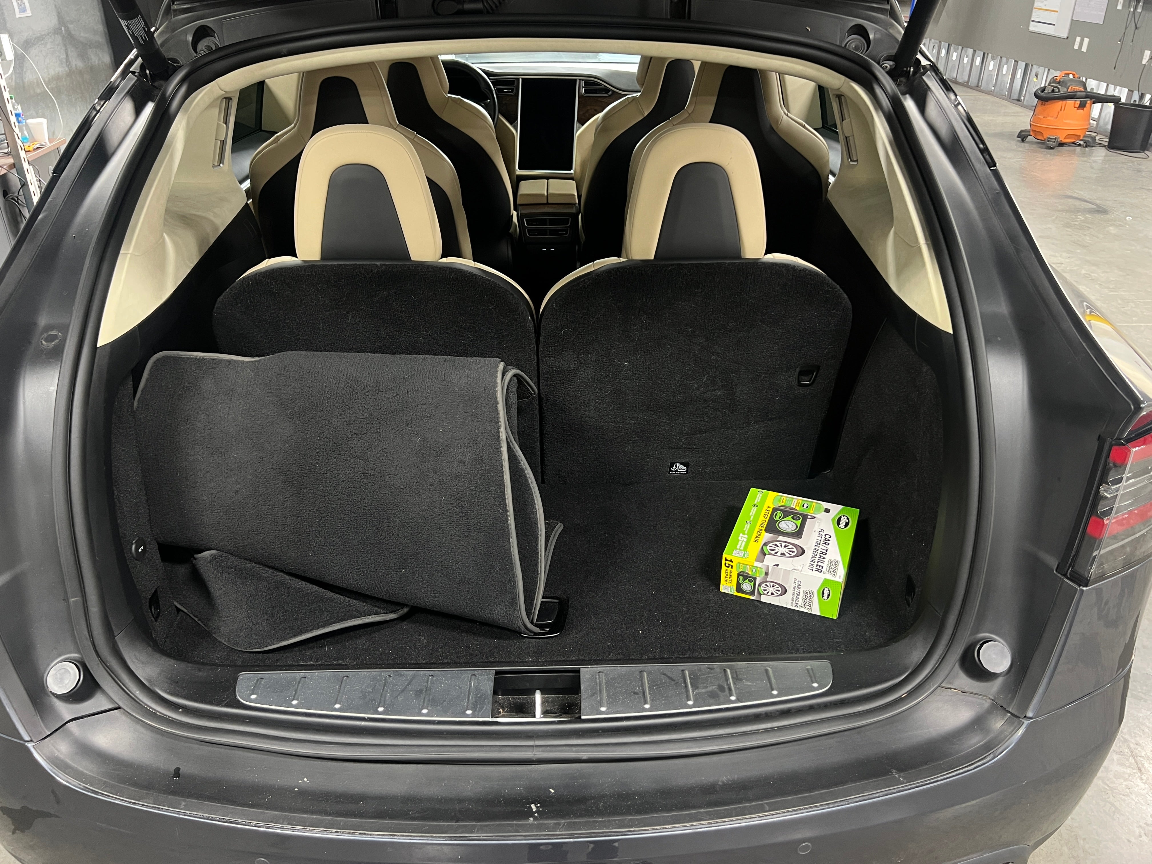 2017 Tesla Model X 75D 5
